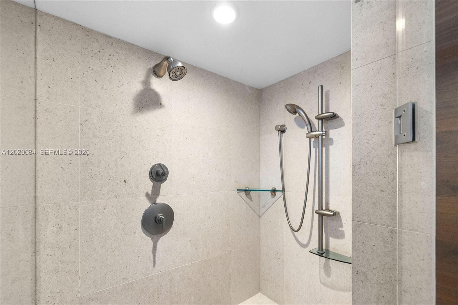 6801 Collins Ave #417, Miami Beach FL 33141
