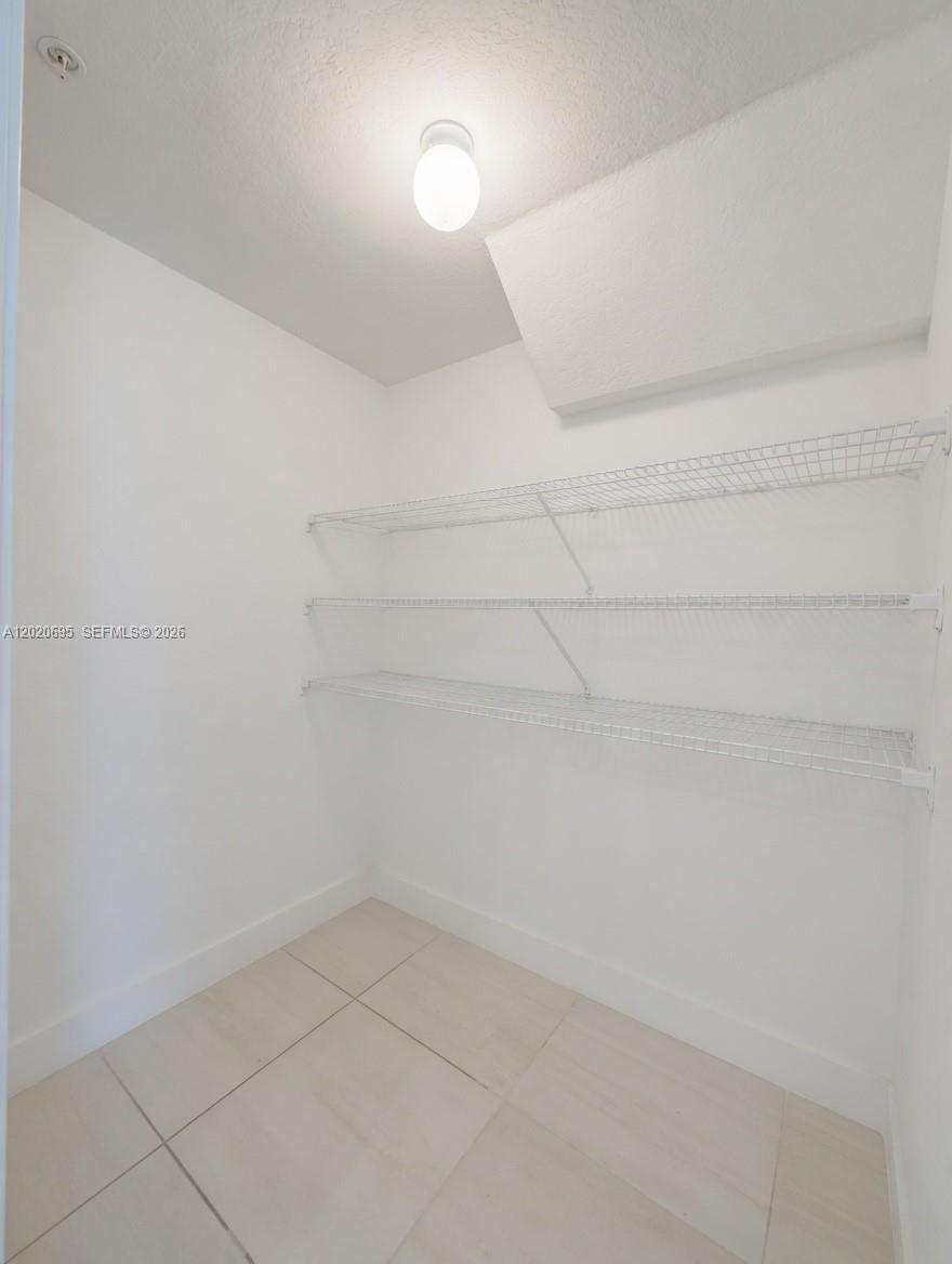 217 SW 170th Ave, Pembroke Pines FL 33027