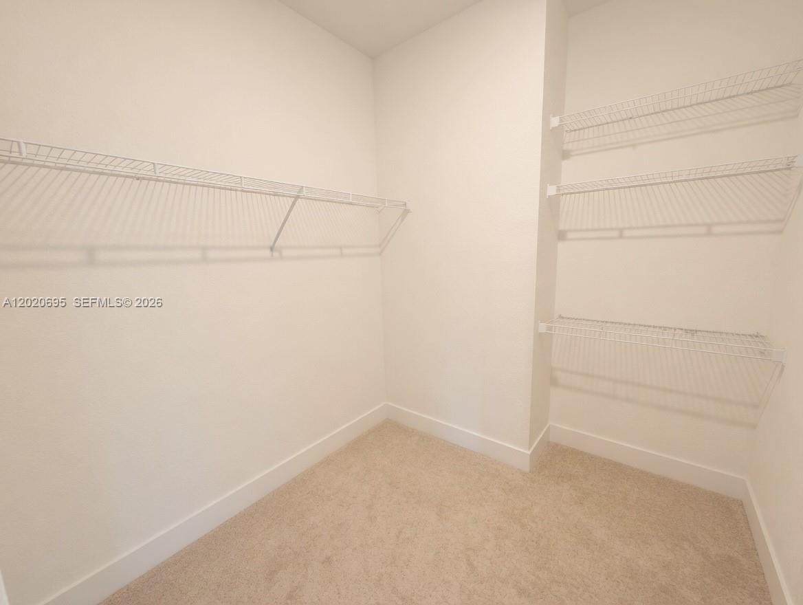 217 SW 170th Ave, Pembroke Pines FL 33027