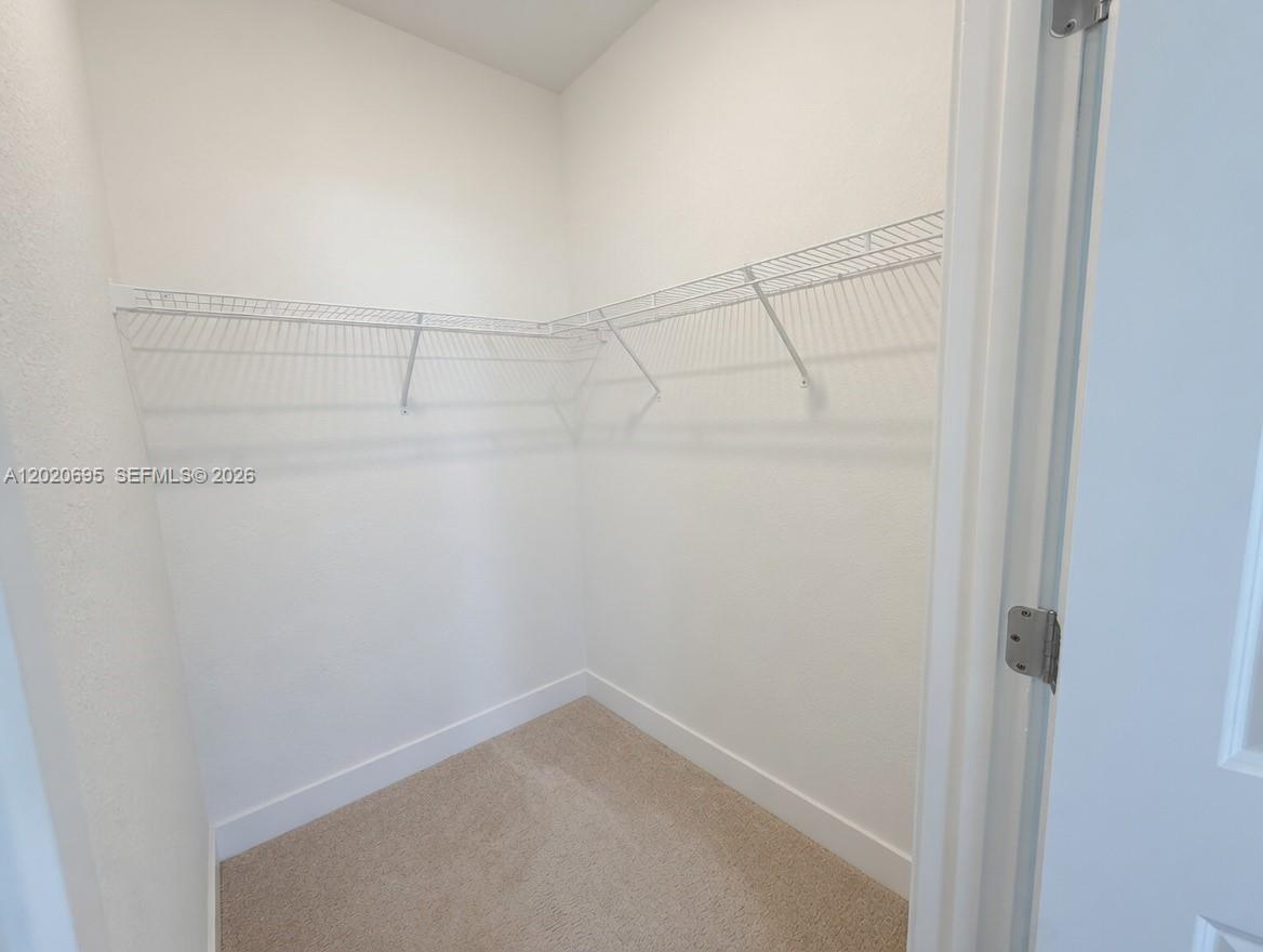 217 SW 170th Ave, Pembroke Pines FL 33027