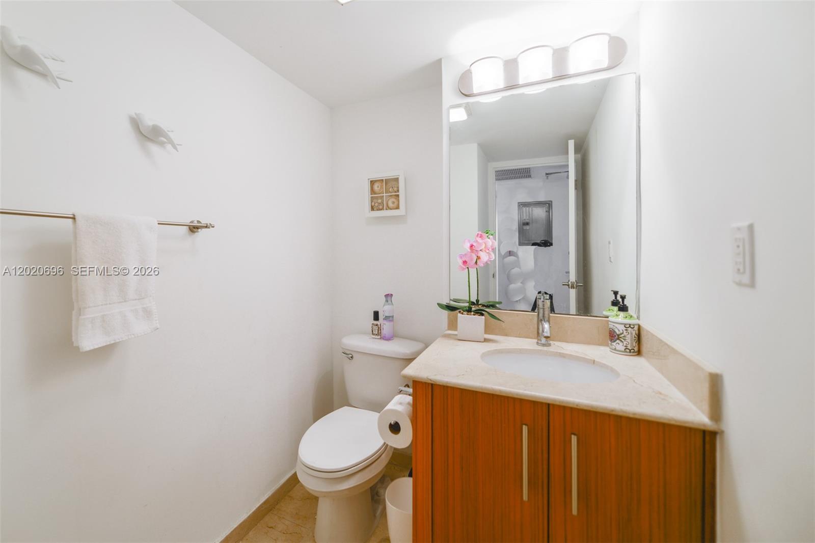 10275 Collins Ave #307, Bal Harbour FL 33154
