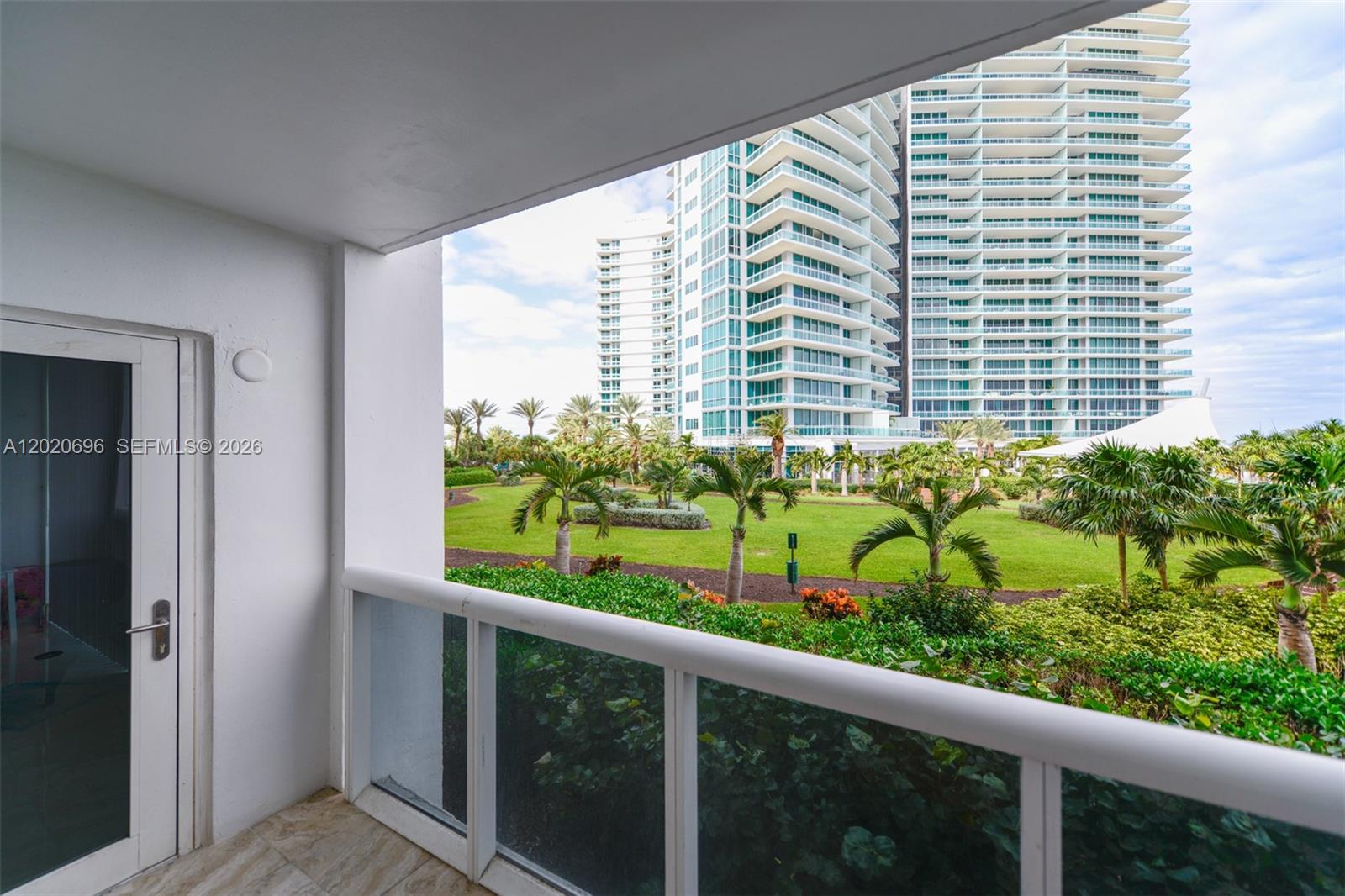 10275 Collins Ave #307, Bal Harbour FL 33154