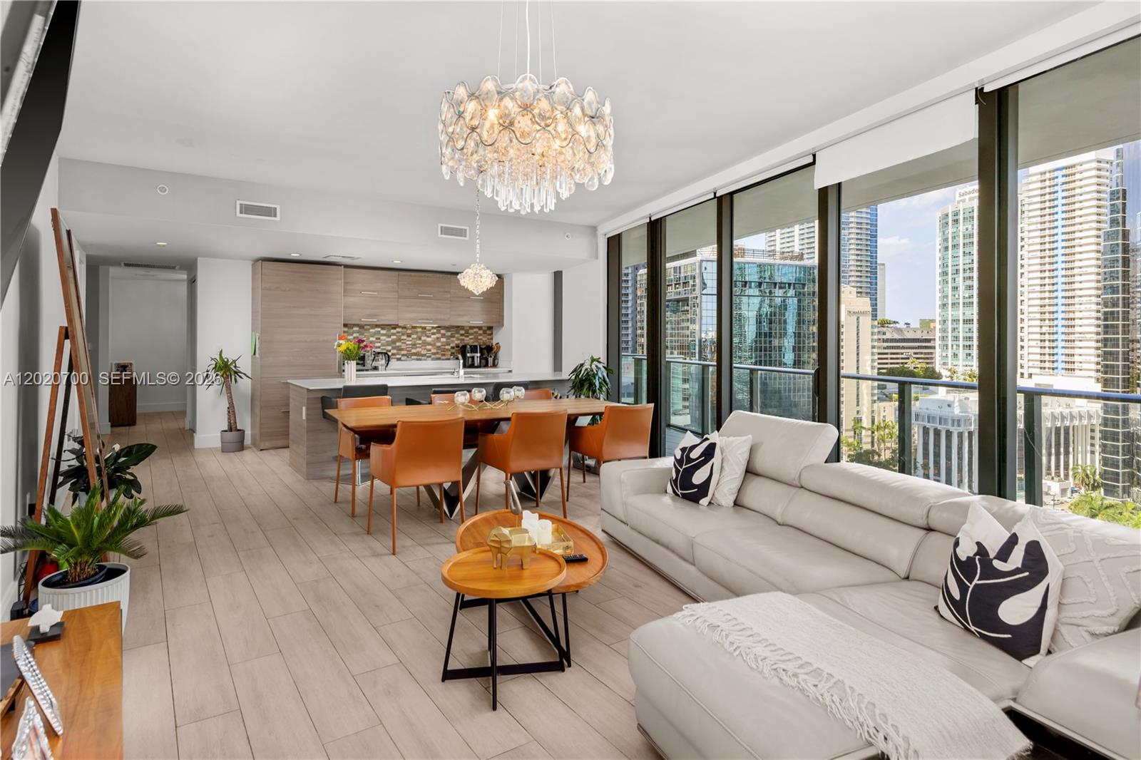 1300 S Miami Ave #1405, Miami FL 33130