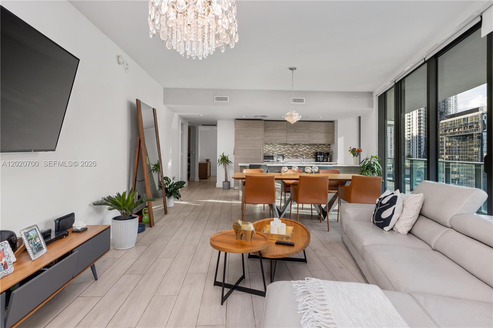 1300 S Miami Ave #1405, Miami FL 33130
