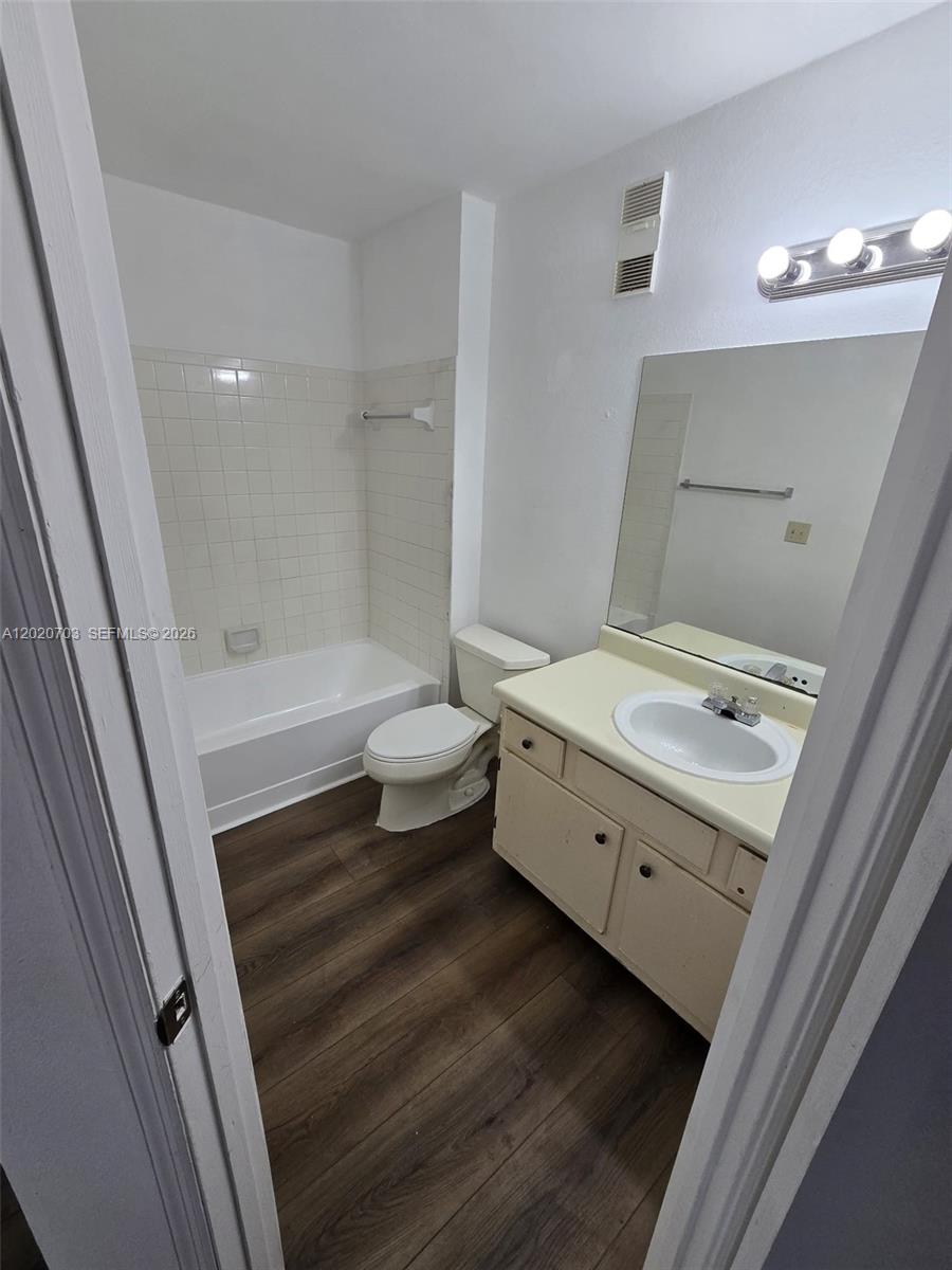 3340 N Pinewalk Dr N #1518, Margate FL 33063