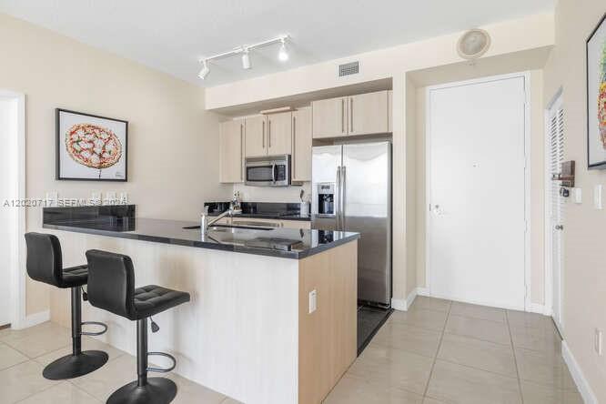 1111 SW 1st Ave #2723-N, Miami FL 33130