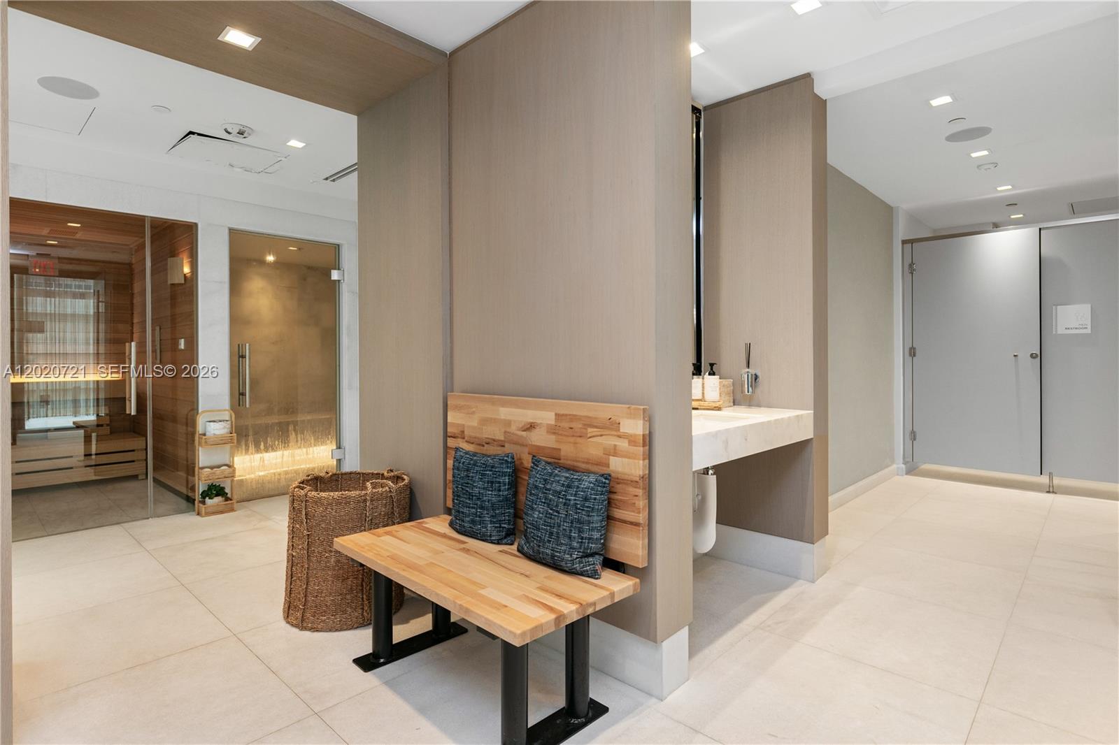 700 NE 26th Ter #2901, Miami FL 33137