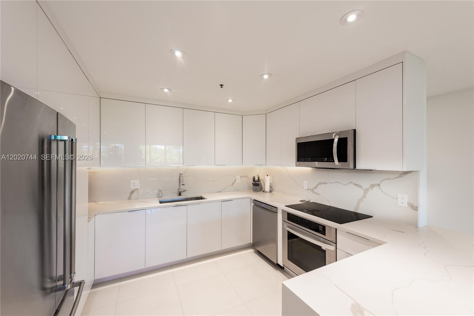 251 Crandon Blvd #227, Key Biscayne FL 33149