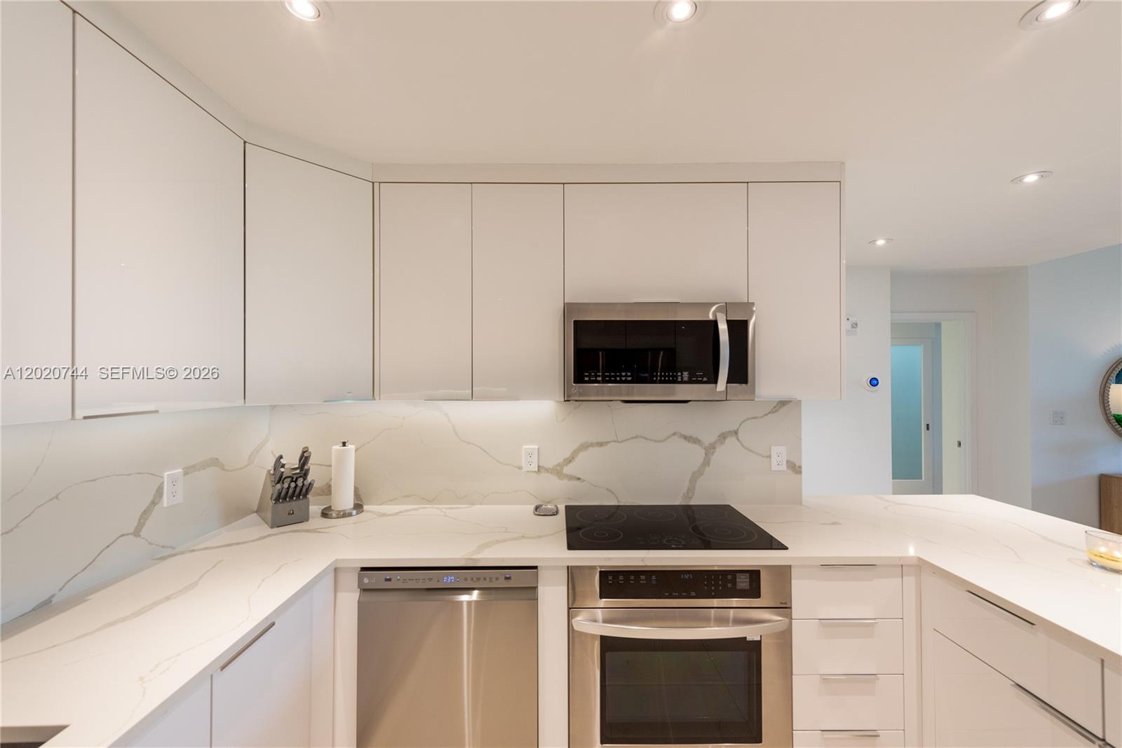 251 Crandon Blvd #227, Key Biscayne FL 33149