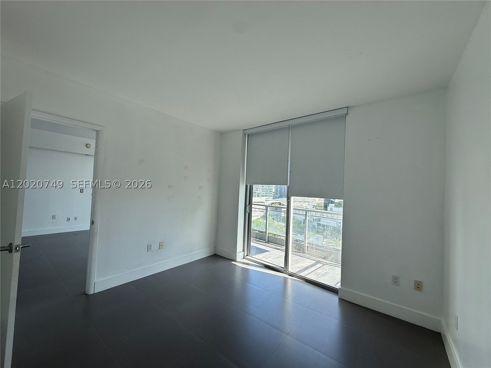 92 SW 3rd St #1804, Miami FL 33130