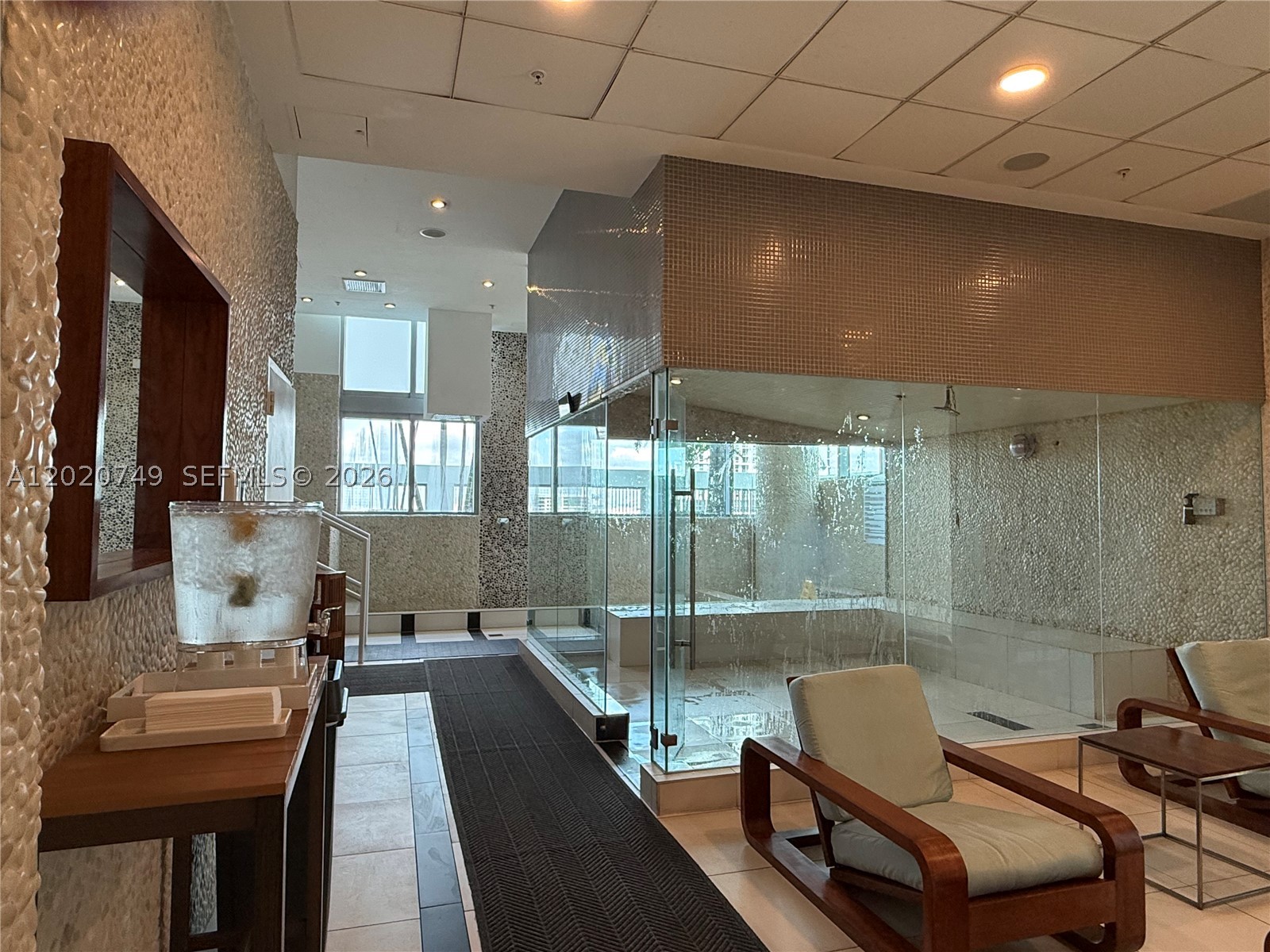 92 SW 3rd St #1804, Miami FL 33130