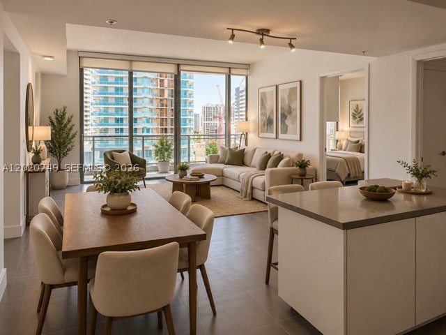 92 SW 3rd St #1804, Miami FL 33130