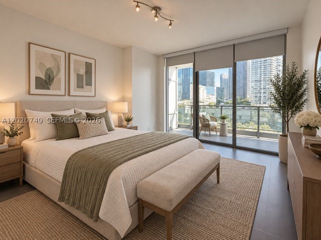92 SW 3rd St #1804, Miami FL 33130