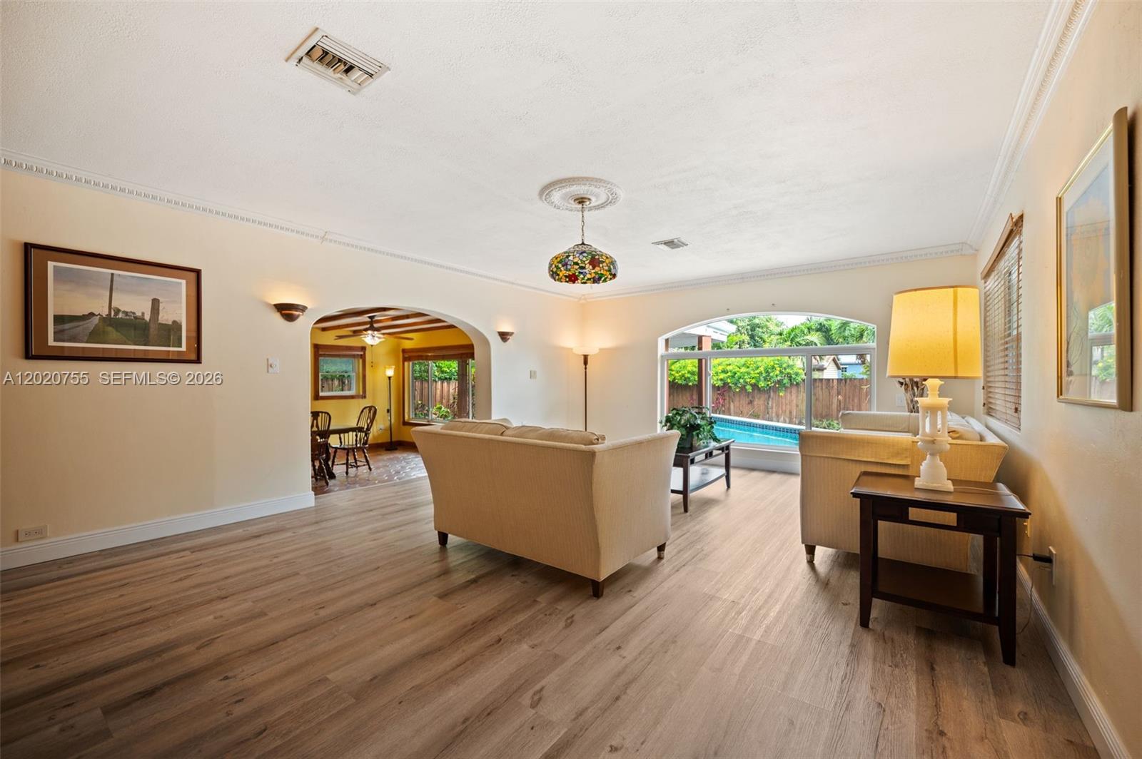 10 S Melrose Dr, Miami Springs FL 33166