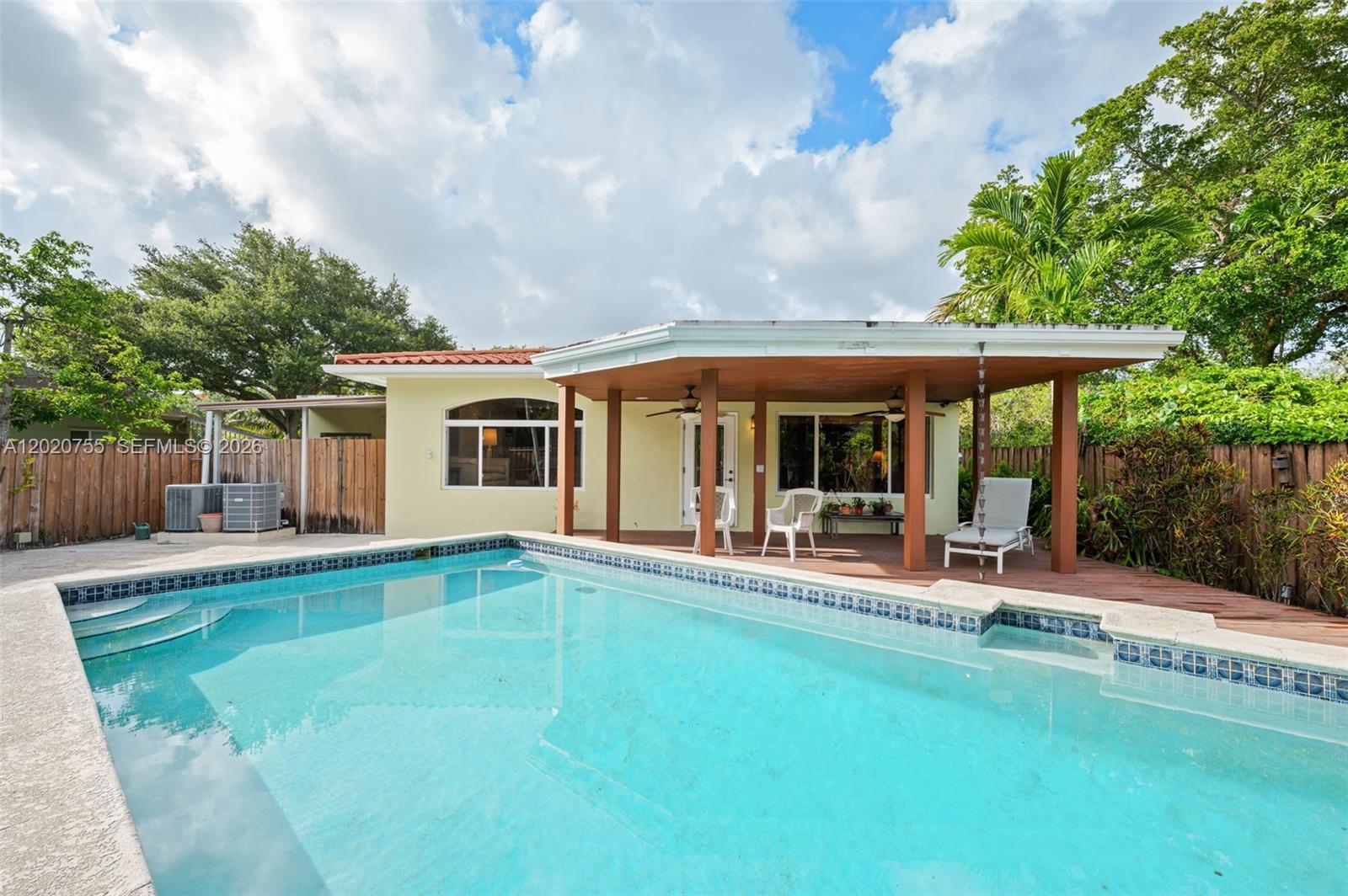 10 S Melrose Dr, Miami Springs FL 33166