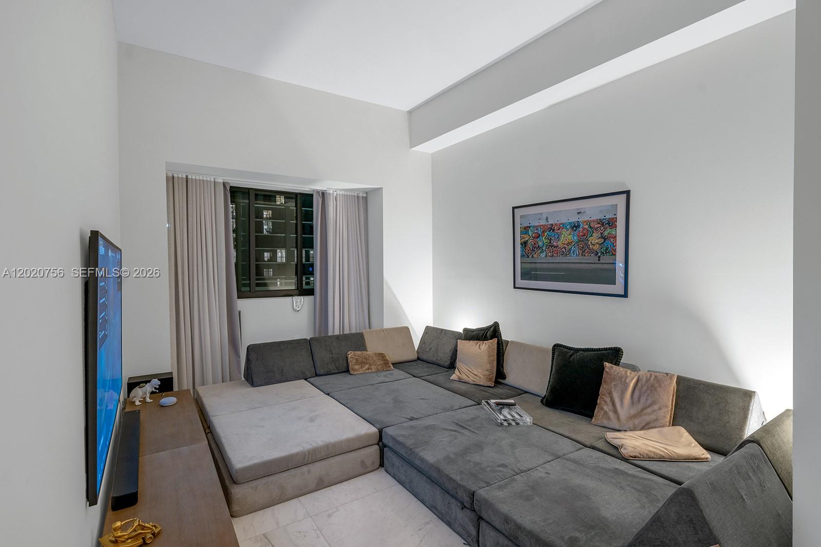 480 NE 31st St #1701, Miami FL 33137