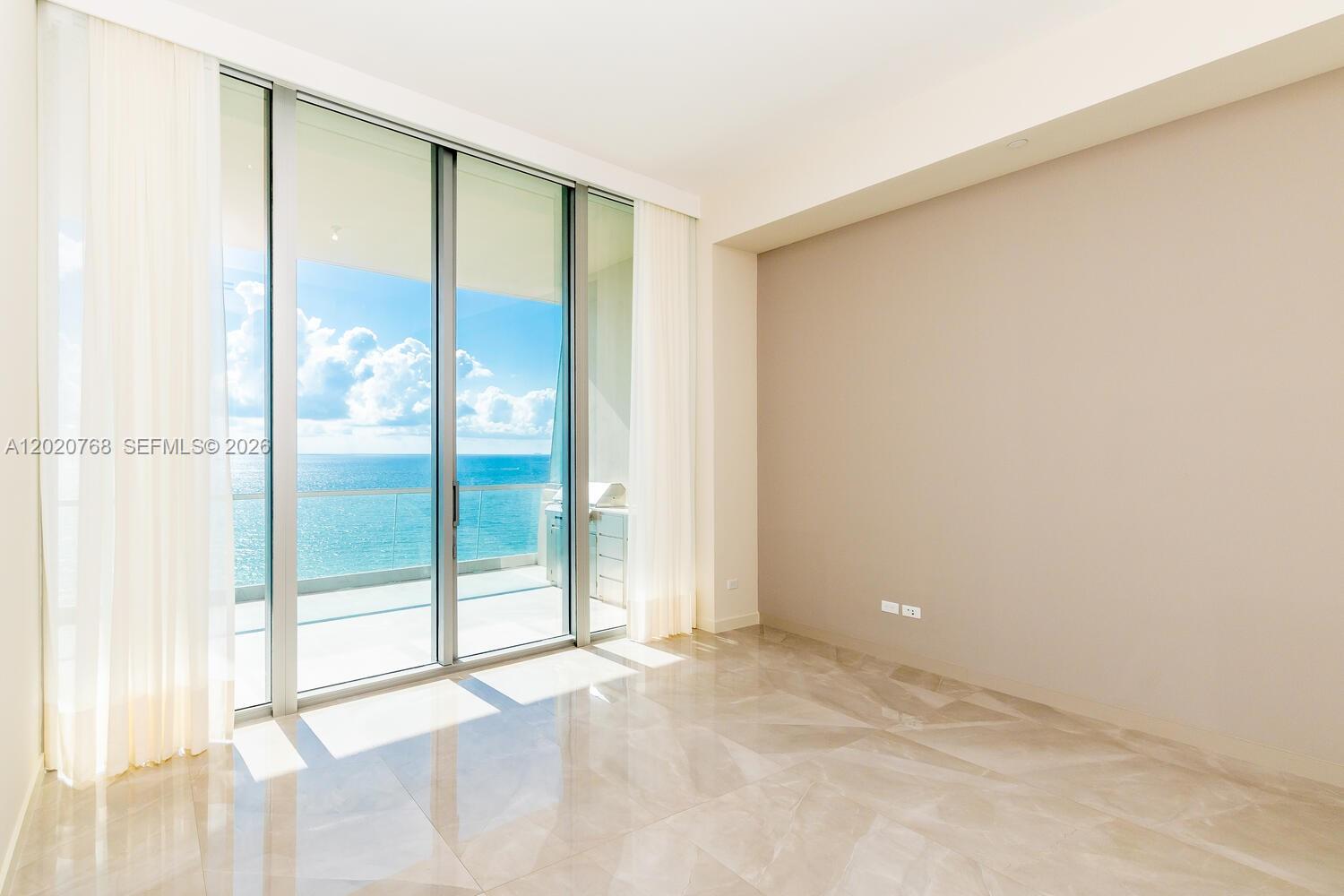 18501 E Collins #1503, Sunny Isles Beach FL 33160