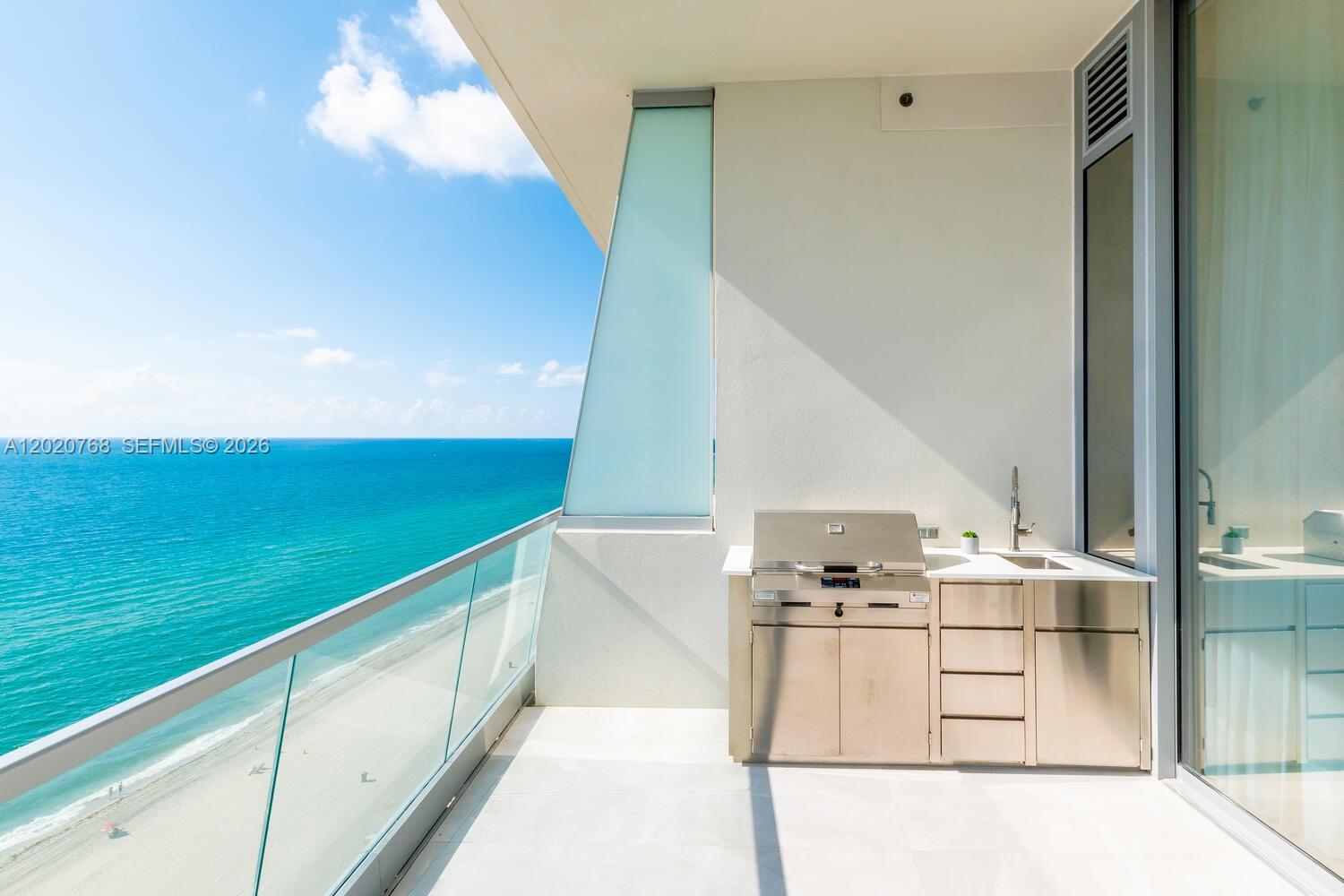 18501 E Collins #1503, Sunny Isles Beach FL 33160