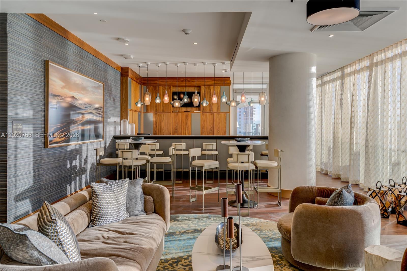 18501 E Collins #1503, Sunny Isles Beach FL 33160
