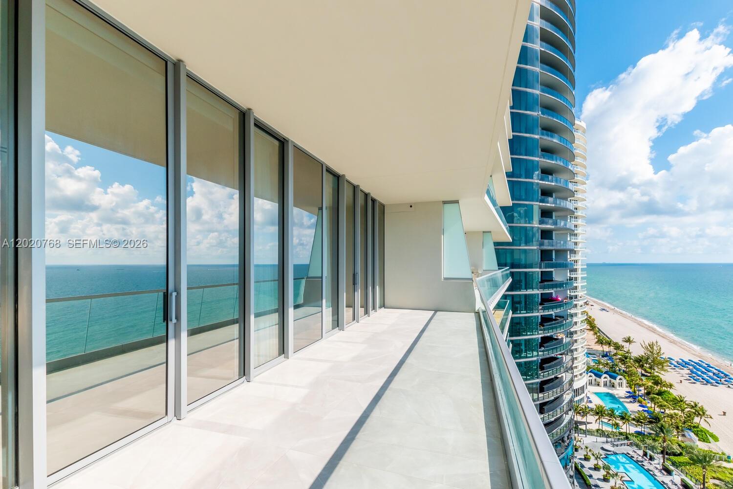 18501 E Collins #1503, Sunny Isles Beach FL 33160