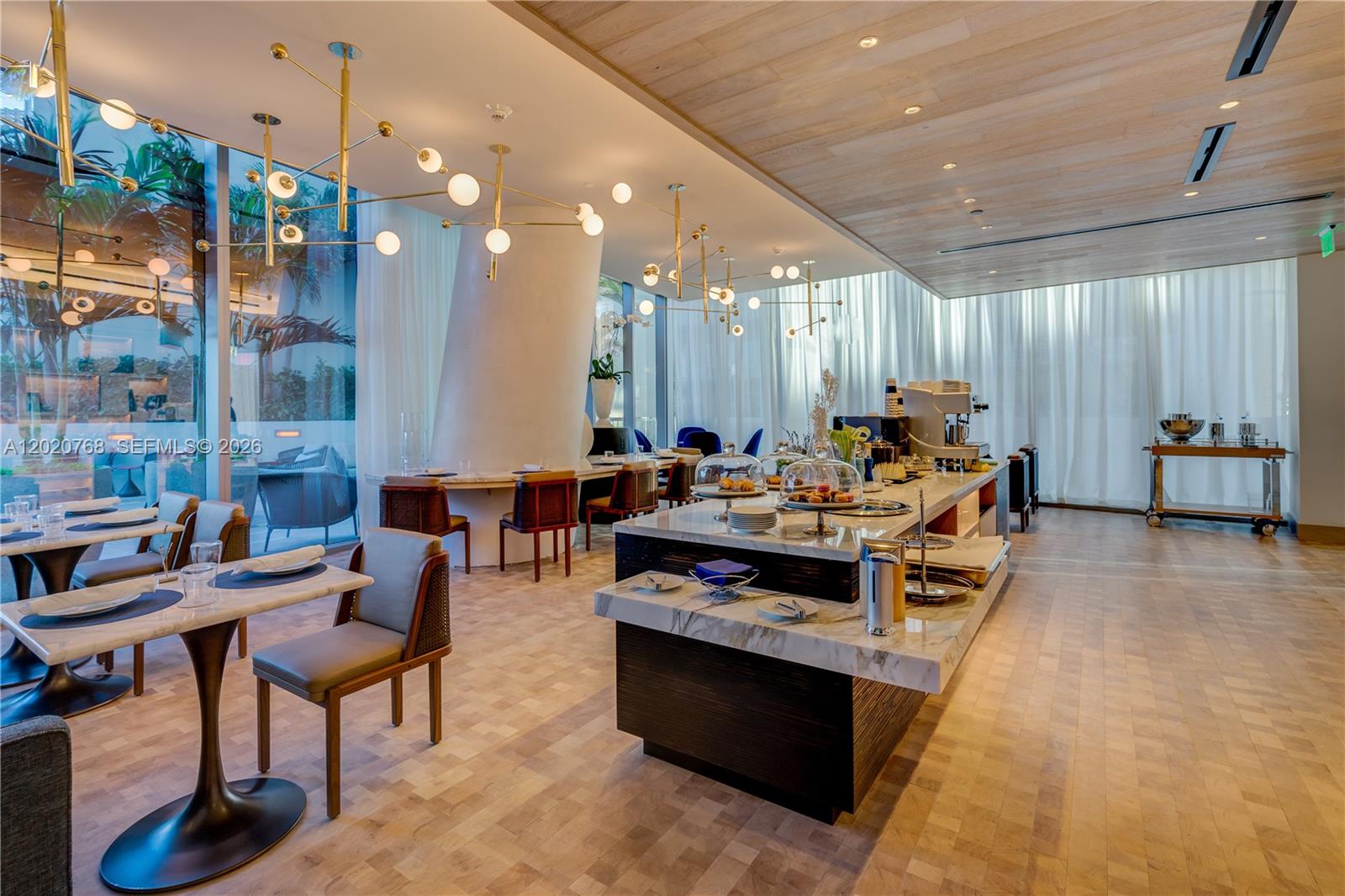 18501 E Collins #1503, Sunny Isles Beach FL 33160