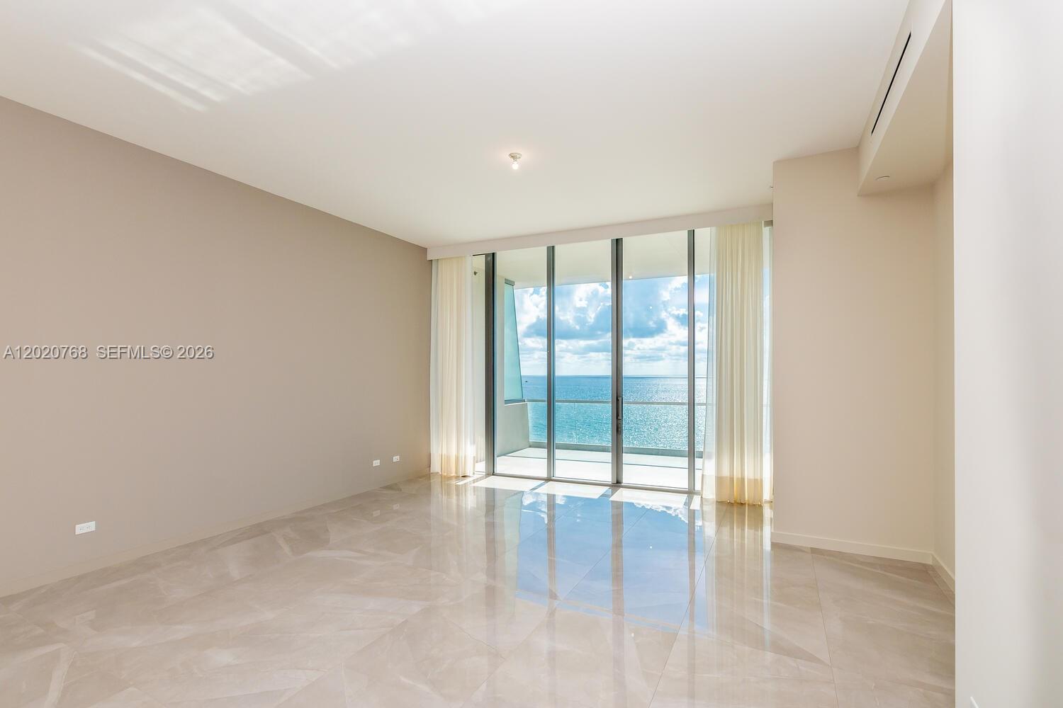 18501 E Collins #1503, Sunny Isles Beach FL 33160