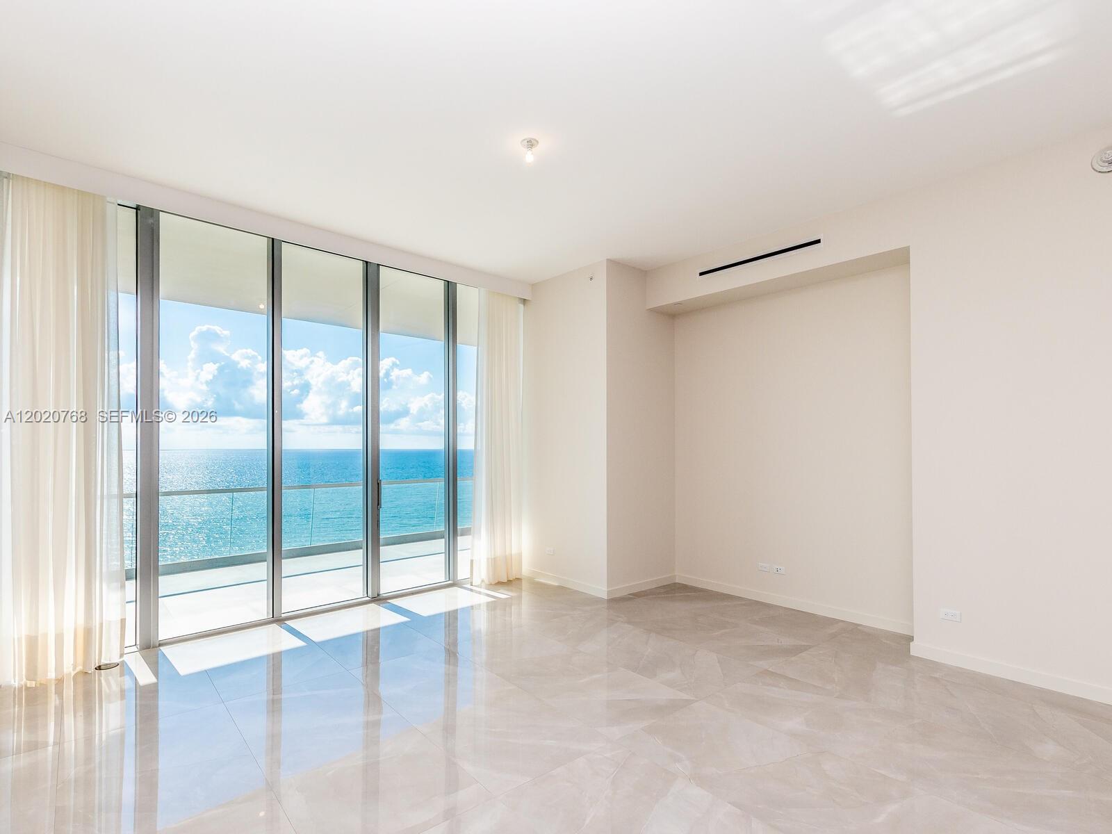 18501 E Collins #1503, Sunny Isles Beach FL 33160