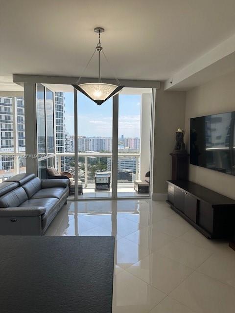 18201 Collins Ave #3407, Sunny Isles Beach FL 33160