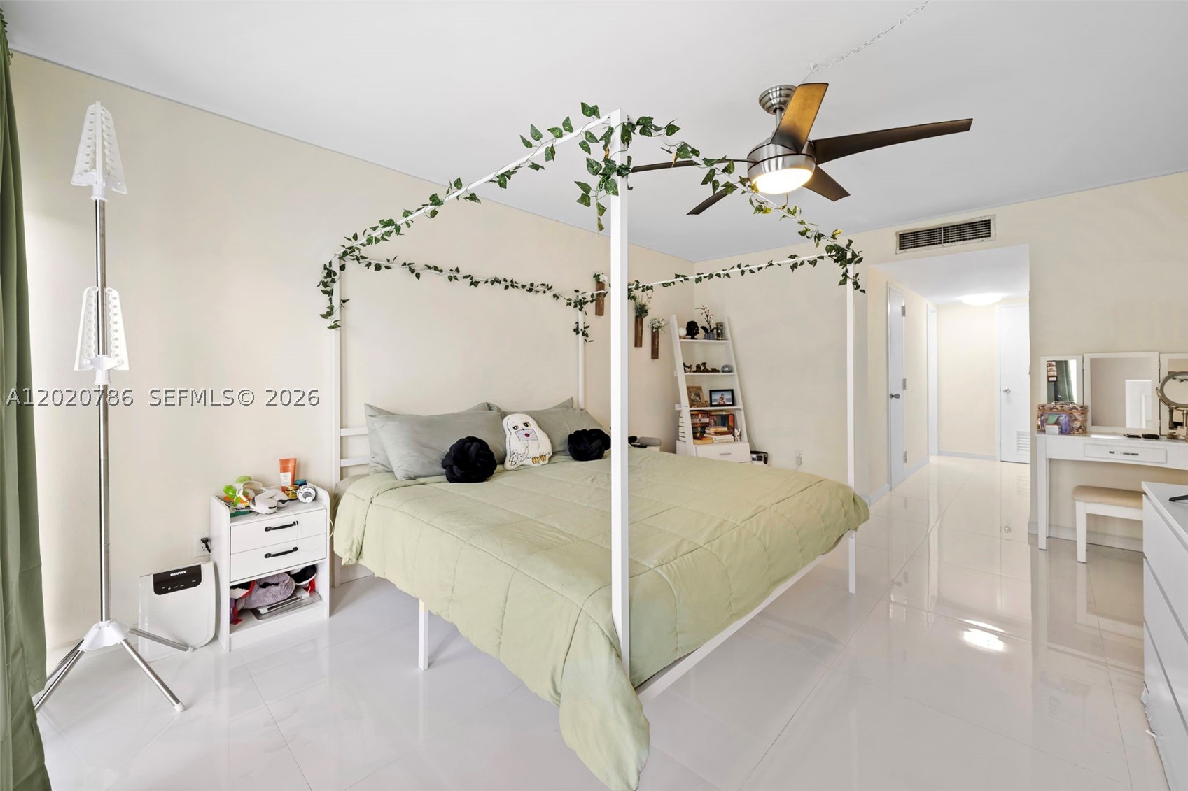 1330 NE 105th St #301, Miami Shores FL 33138