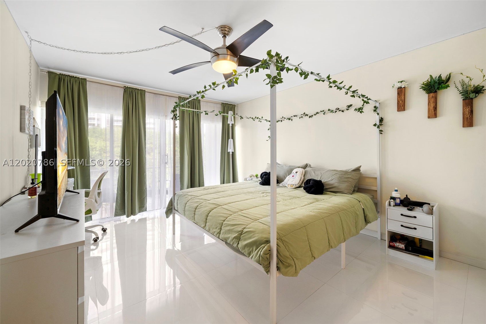 1330 NE 105th St #301, Miami Shores FL 33138