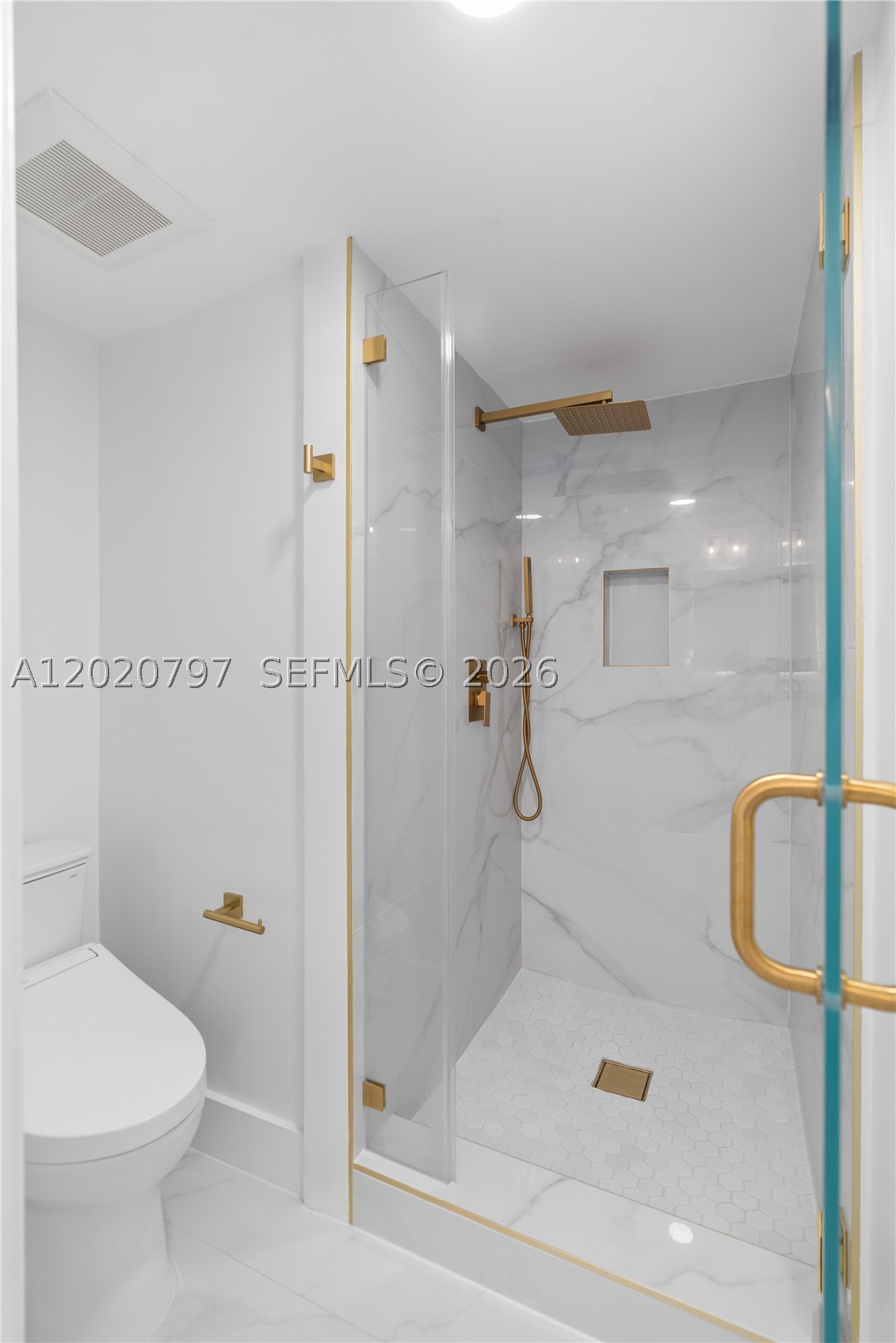 19101 NE 36th Ct #402, Aventura FL 33180