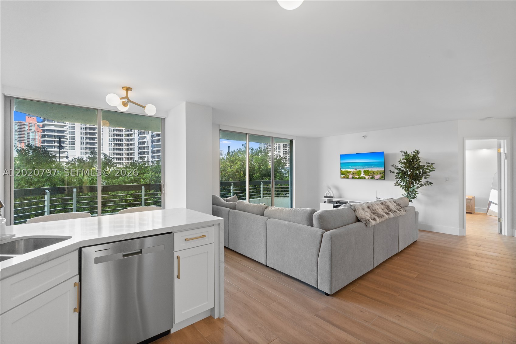 19101 NE 36th Ct #402, Aventura FL 33180
