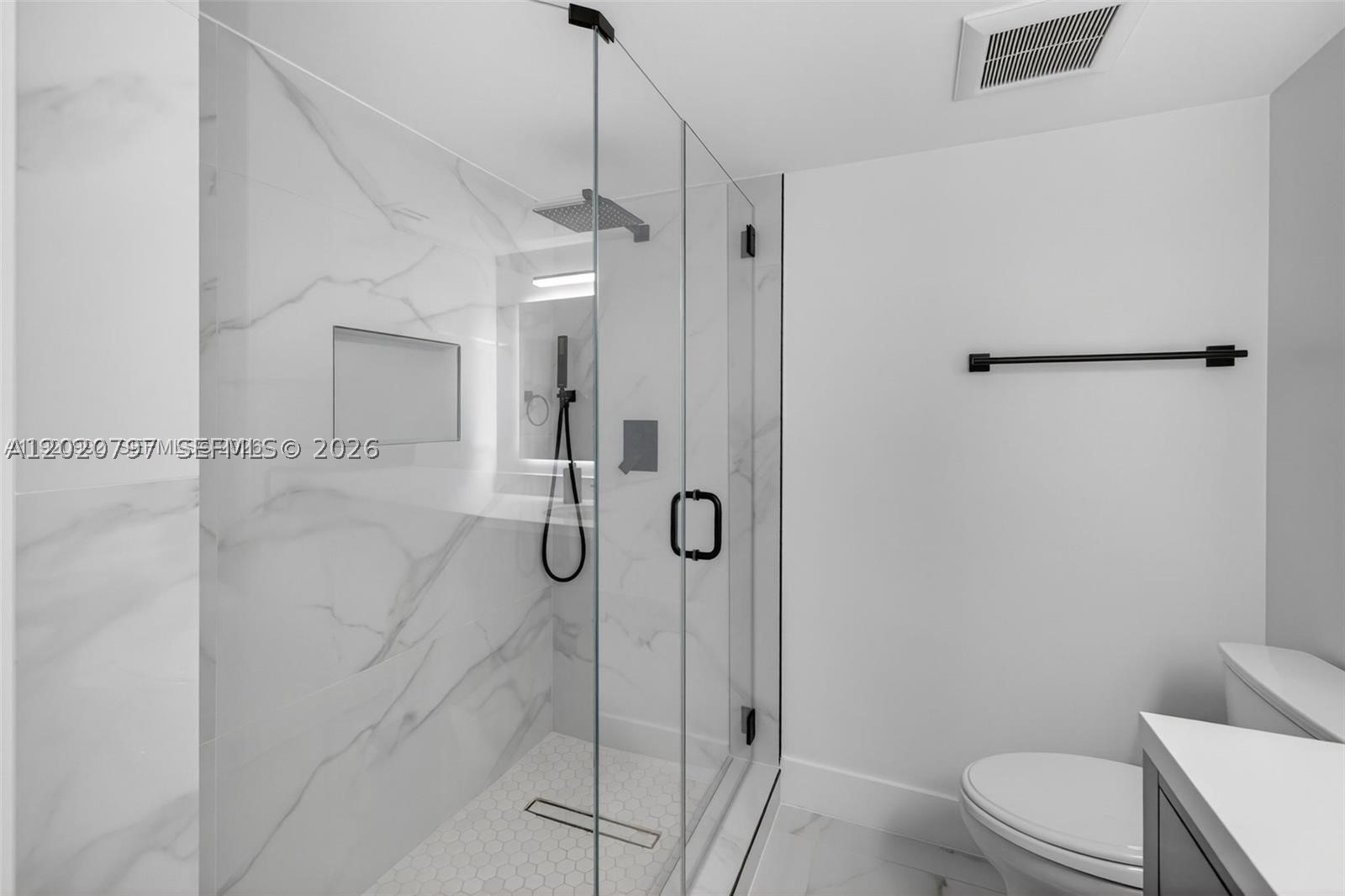 19101 NE 36th Ct #402, Aventura FL 33180