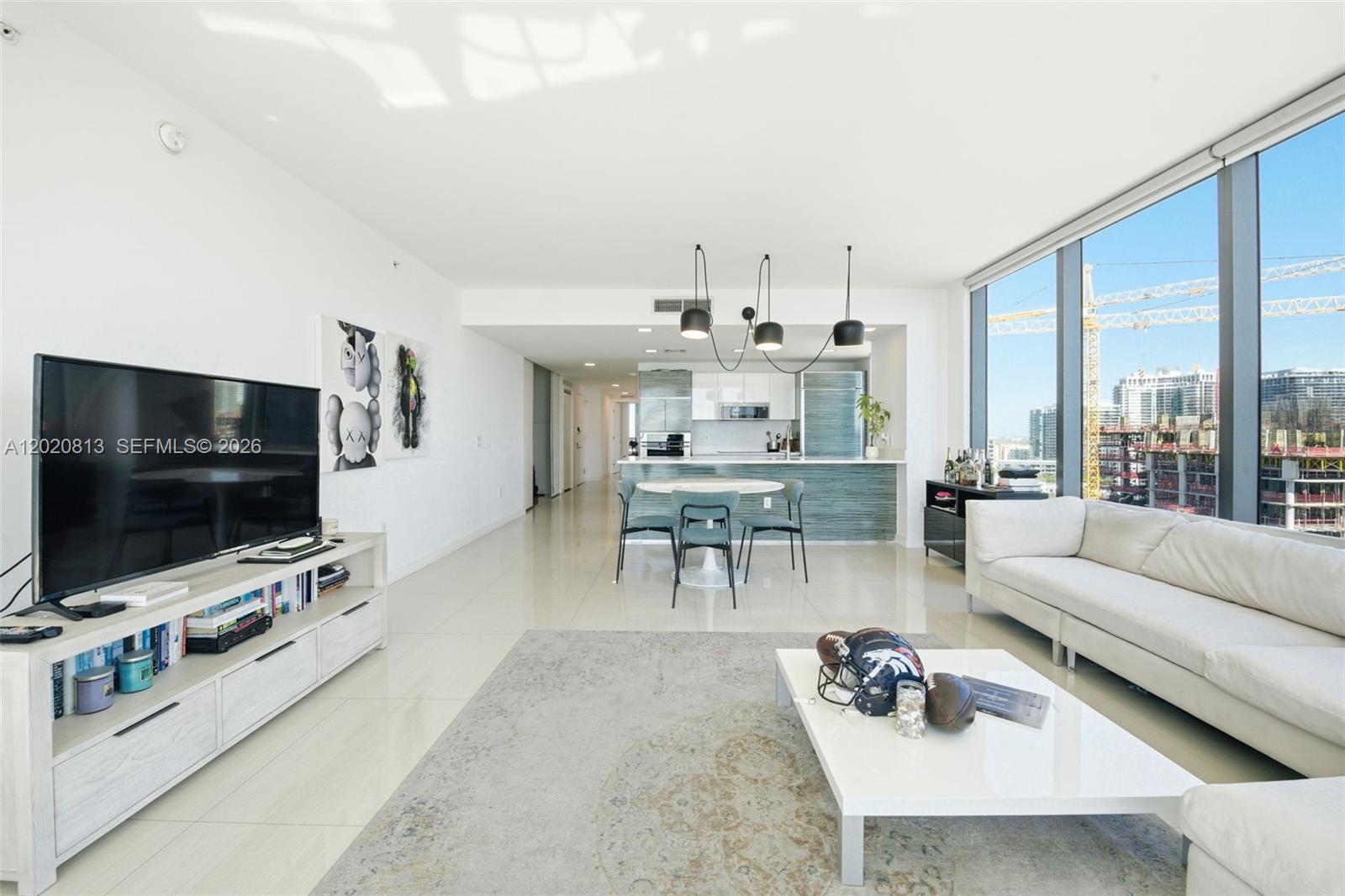 460 NE 28th St #1801, Miami FL 33137