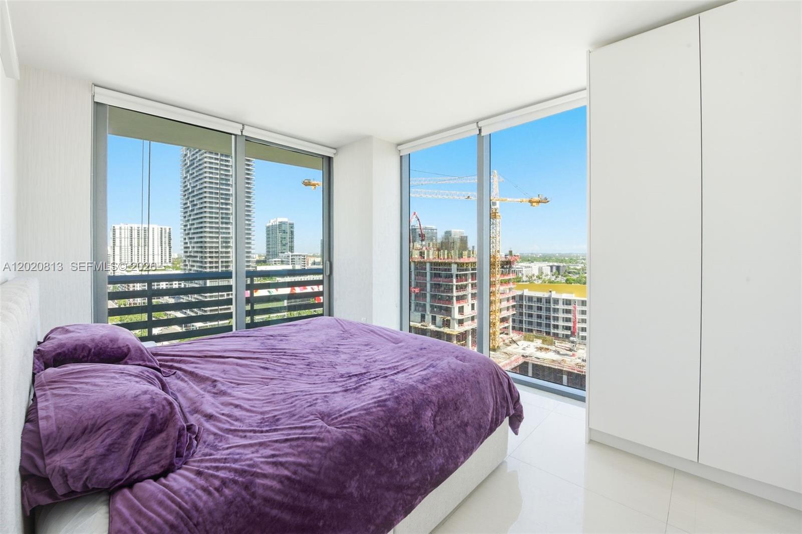460 NE 28th St #1801, Miami FL 33137