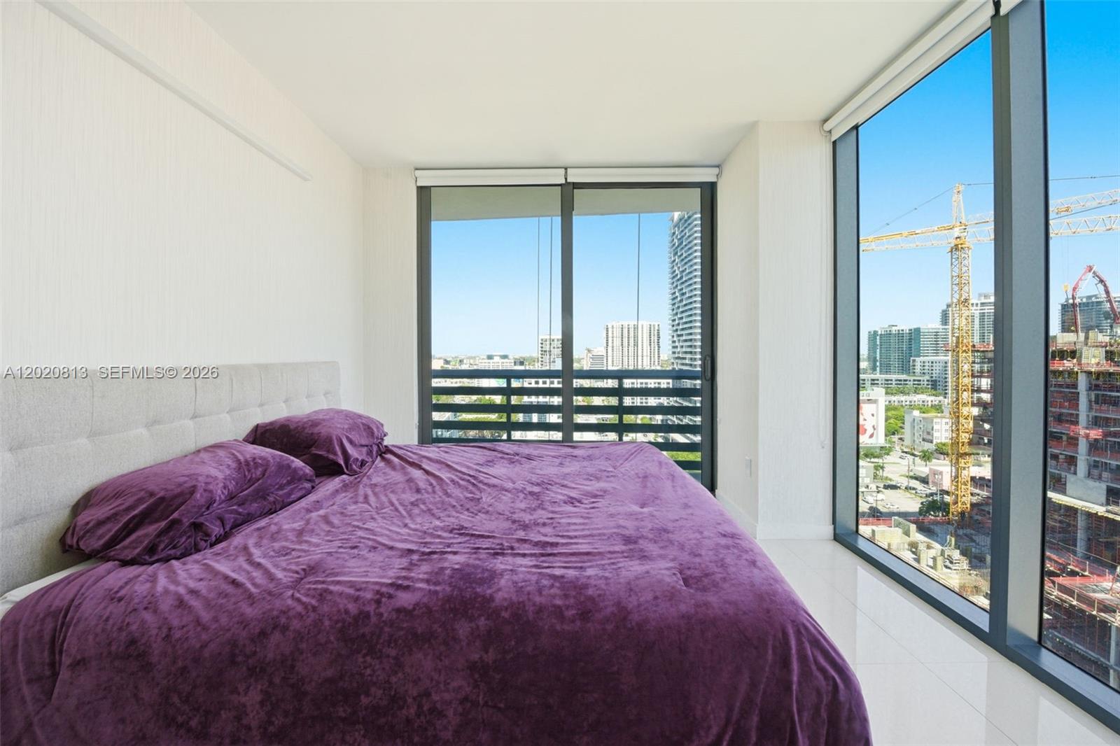 460 NE 28th St #1801, Miami FL 33137