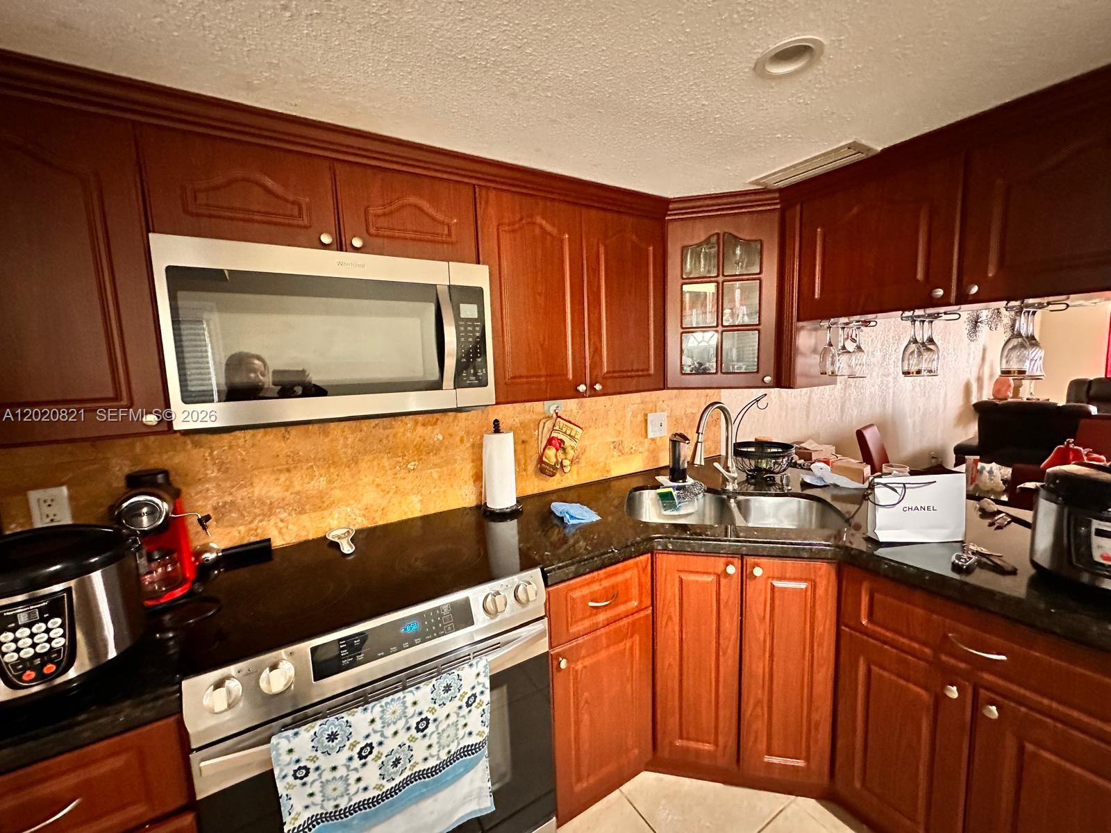 5953 W 28th Ave #24, Hialeah FL 33016