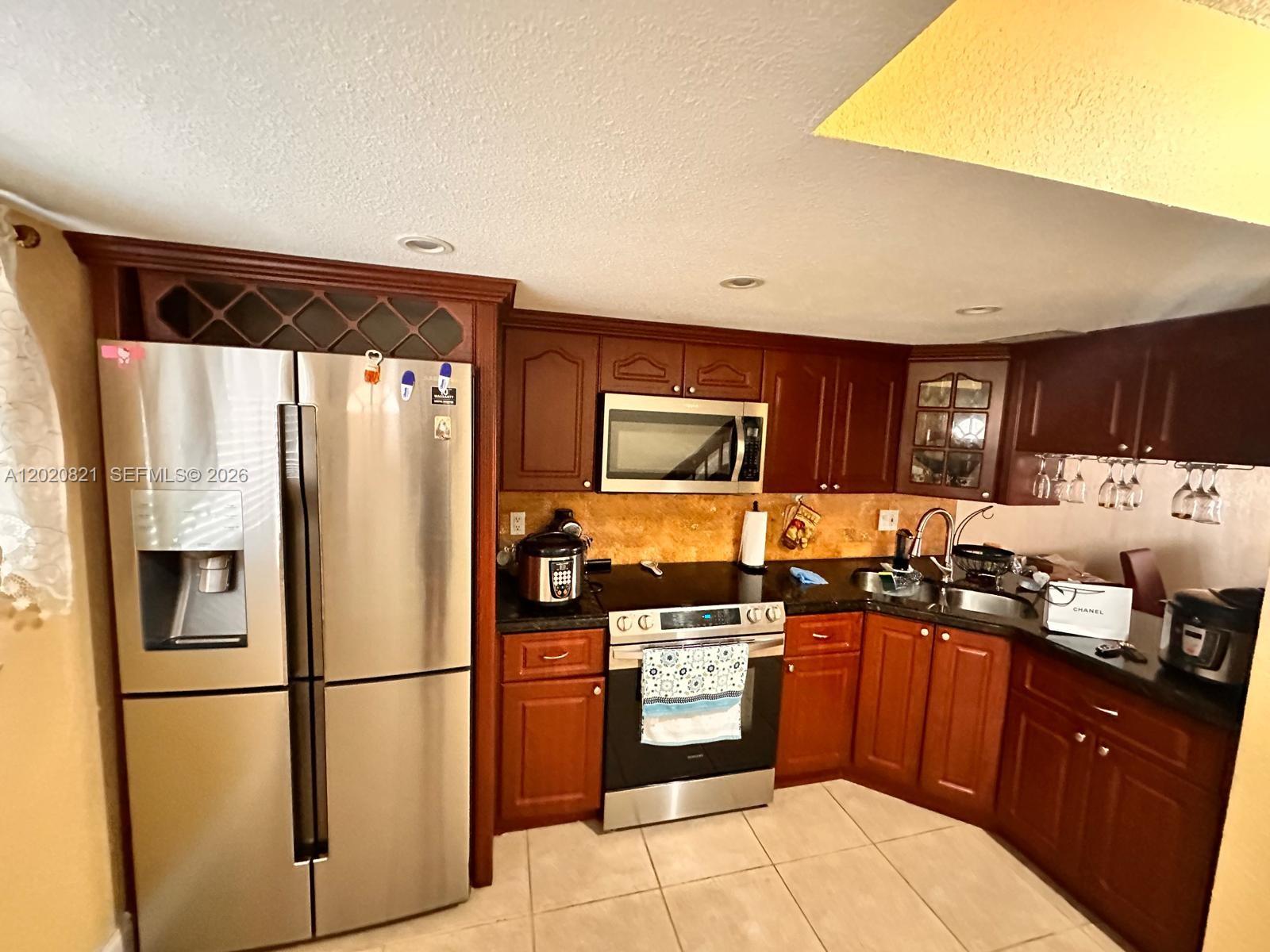 5953 W 28th Ave #24, Hialeah FL 33016