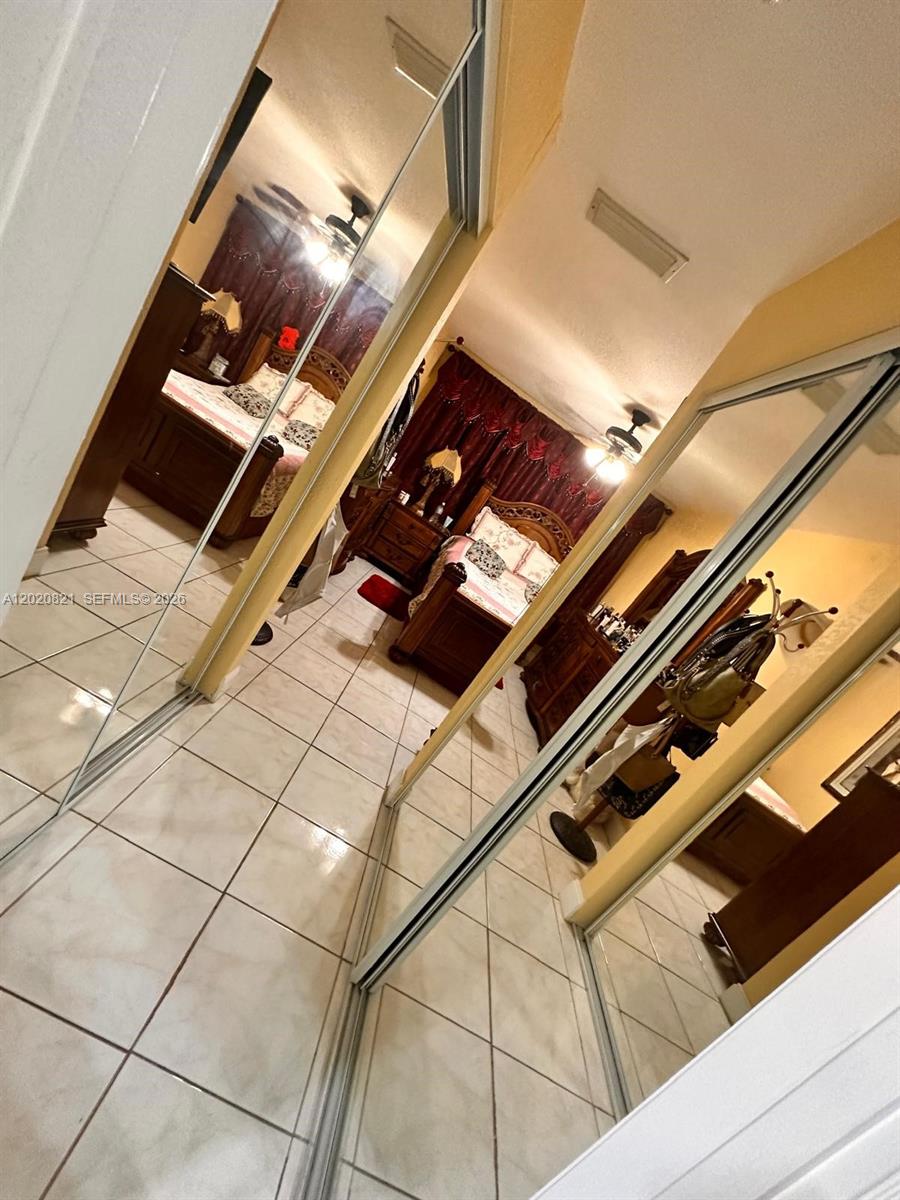 5953 W 28th Ave #24, Hialeah FL 33016