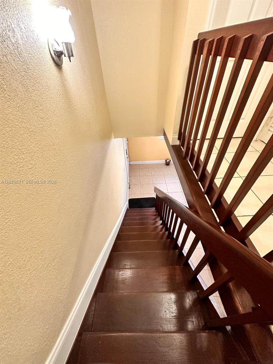5953 W 28th Ave #24, Hialeah FL 33016