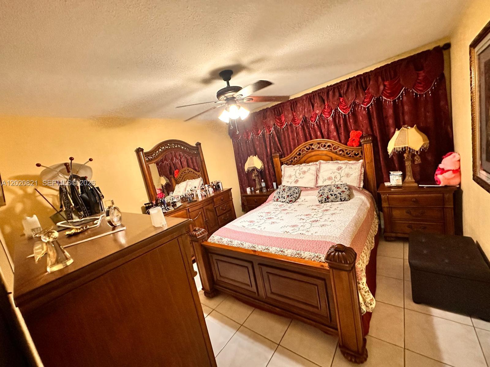 5953 W 28th Ave #24, Hialeah FL 33016
