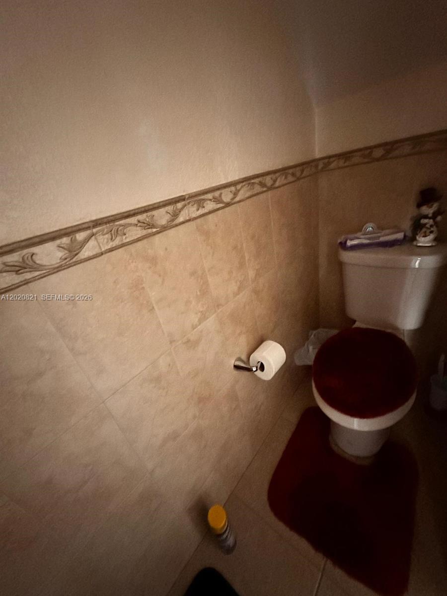 5953 W 28th Ave #24, Hialeah FL 33016