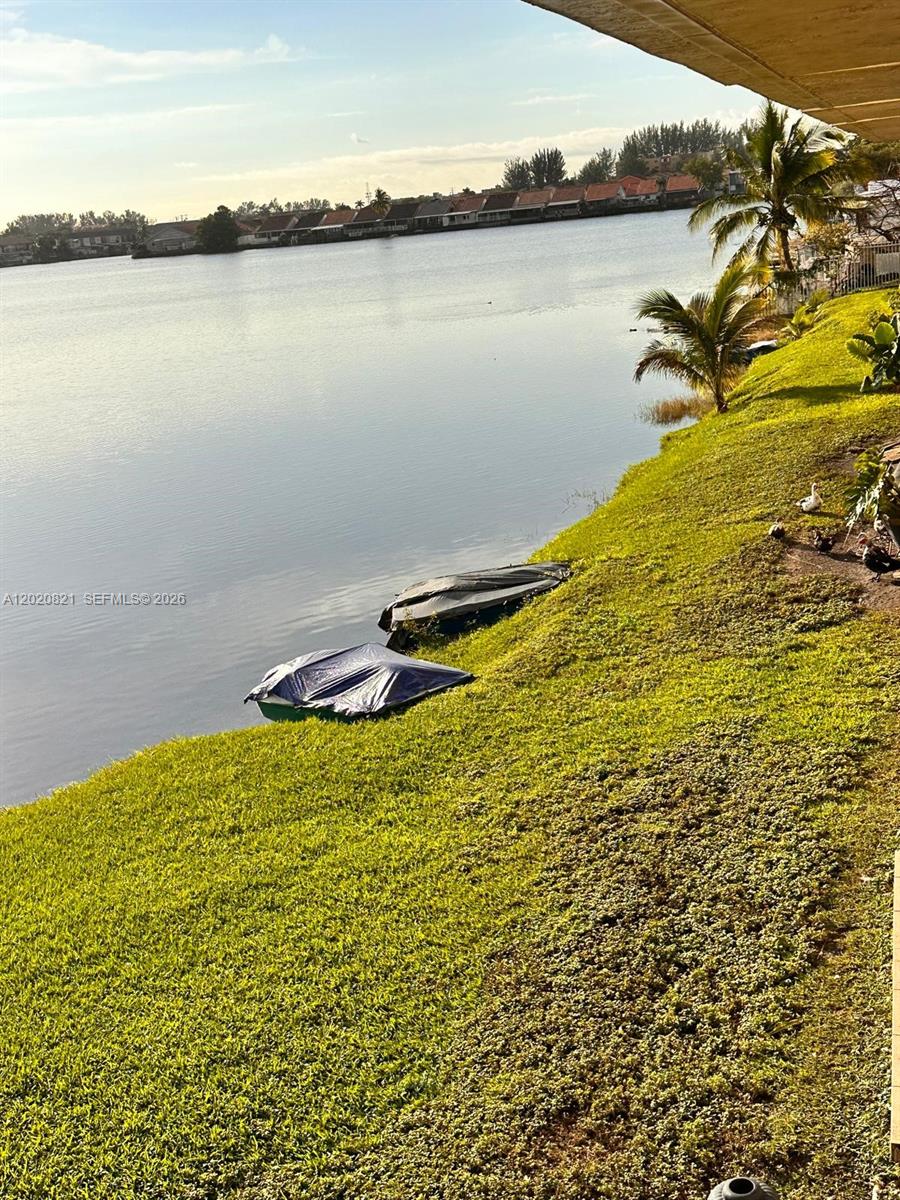 5953 W 28th Ave #24, Hialeah FL 33016