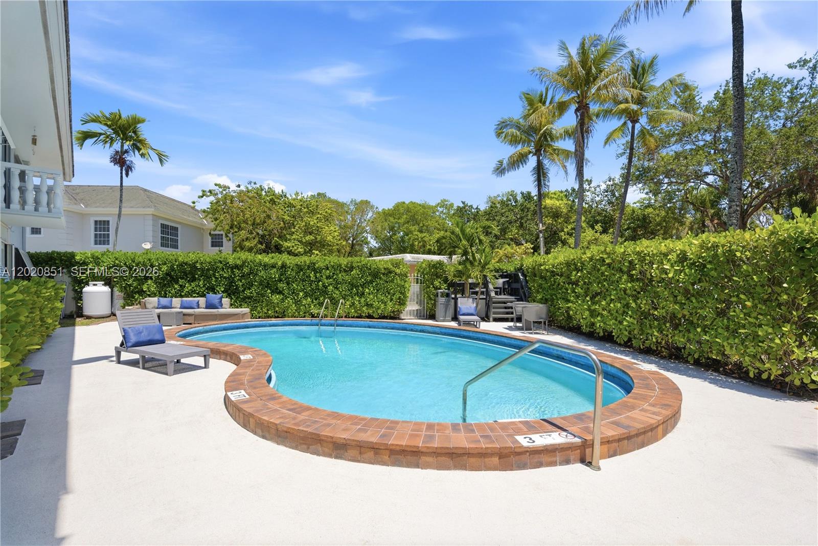 1200 Mariposa Ave #E104, Coral Gables FL 33146