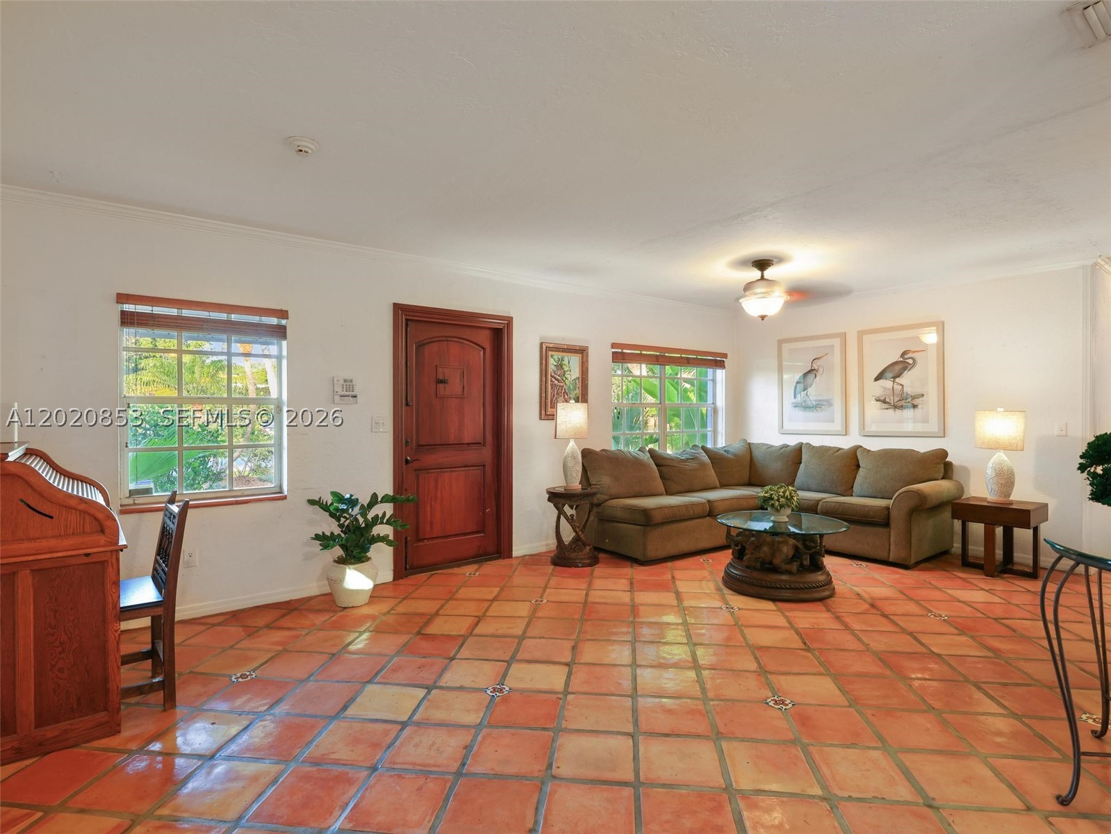 5644 SW 69th Ave, Miami FL 33143