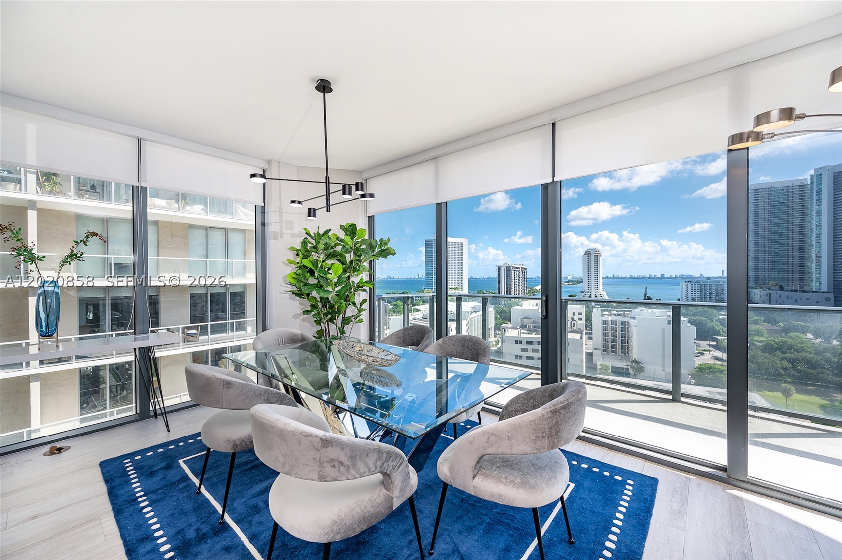 121 NE 34th St #1408, Miami FL 33137