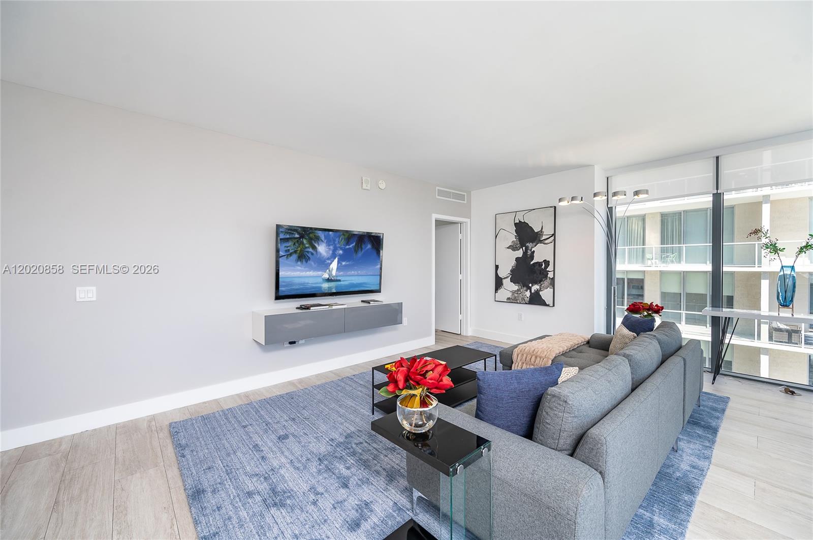 121 NE 34th St #1408, Miami FL 33137