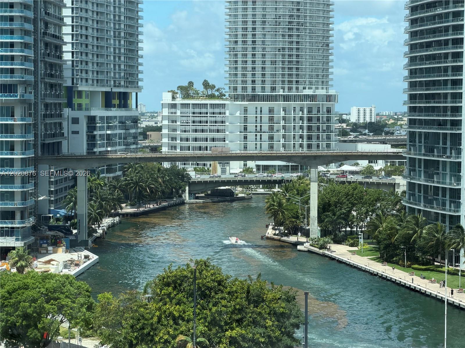 41 SE 5th St #716, Miami FL 33131