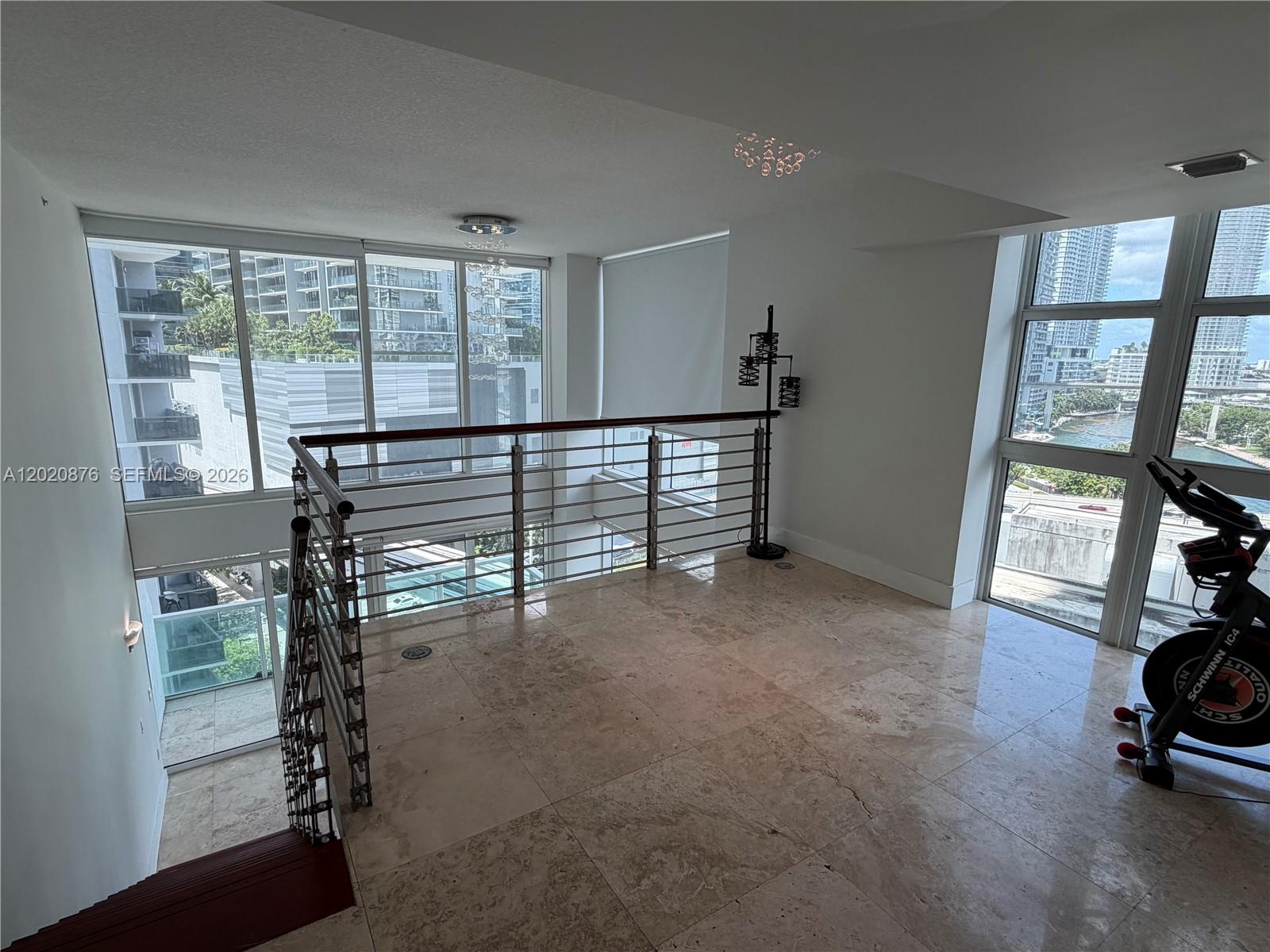 41 SE 5th St #716, Miami FL 33131