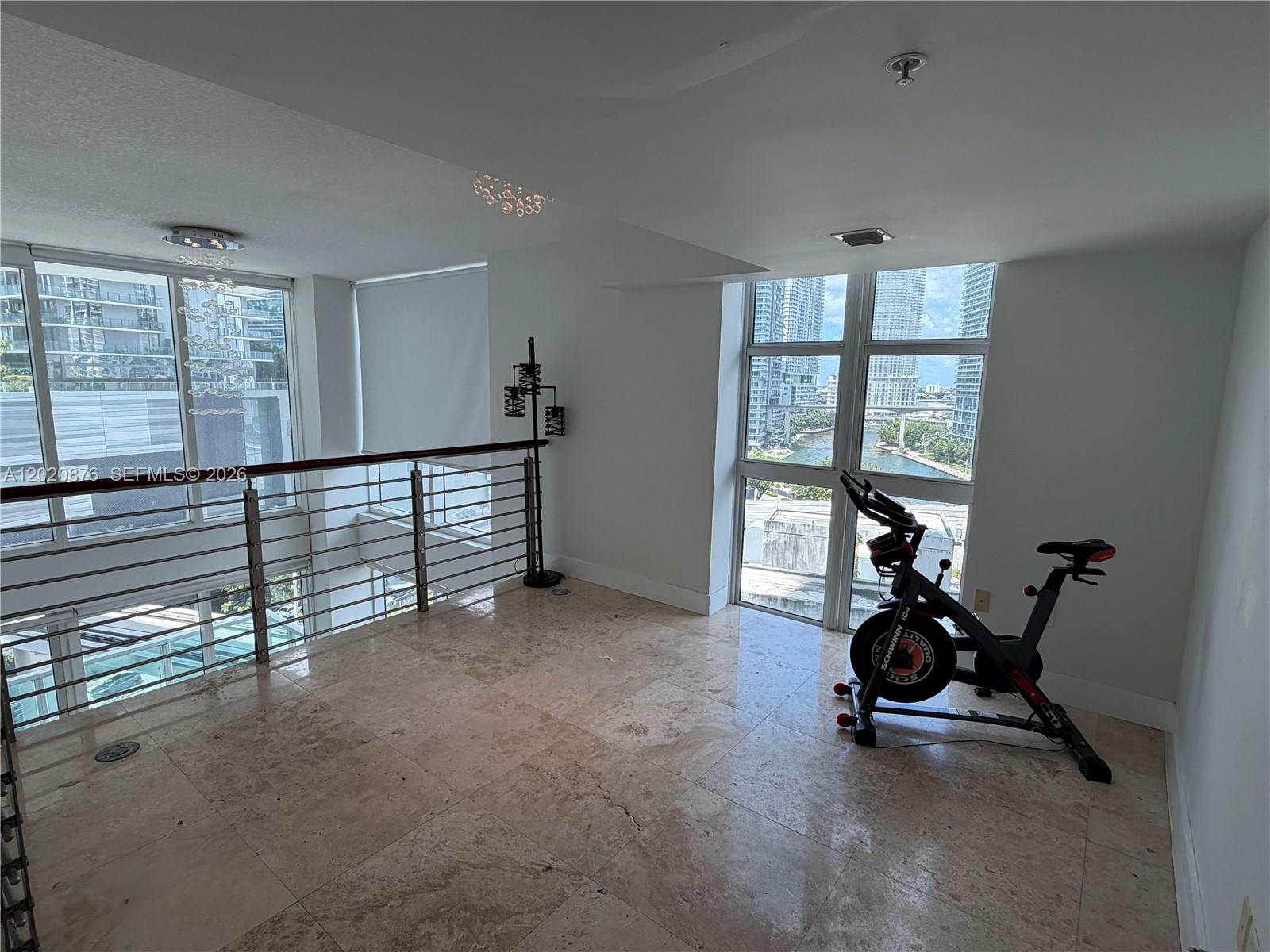41 SE 5th St #716, Miami FL 33131